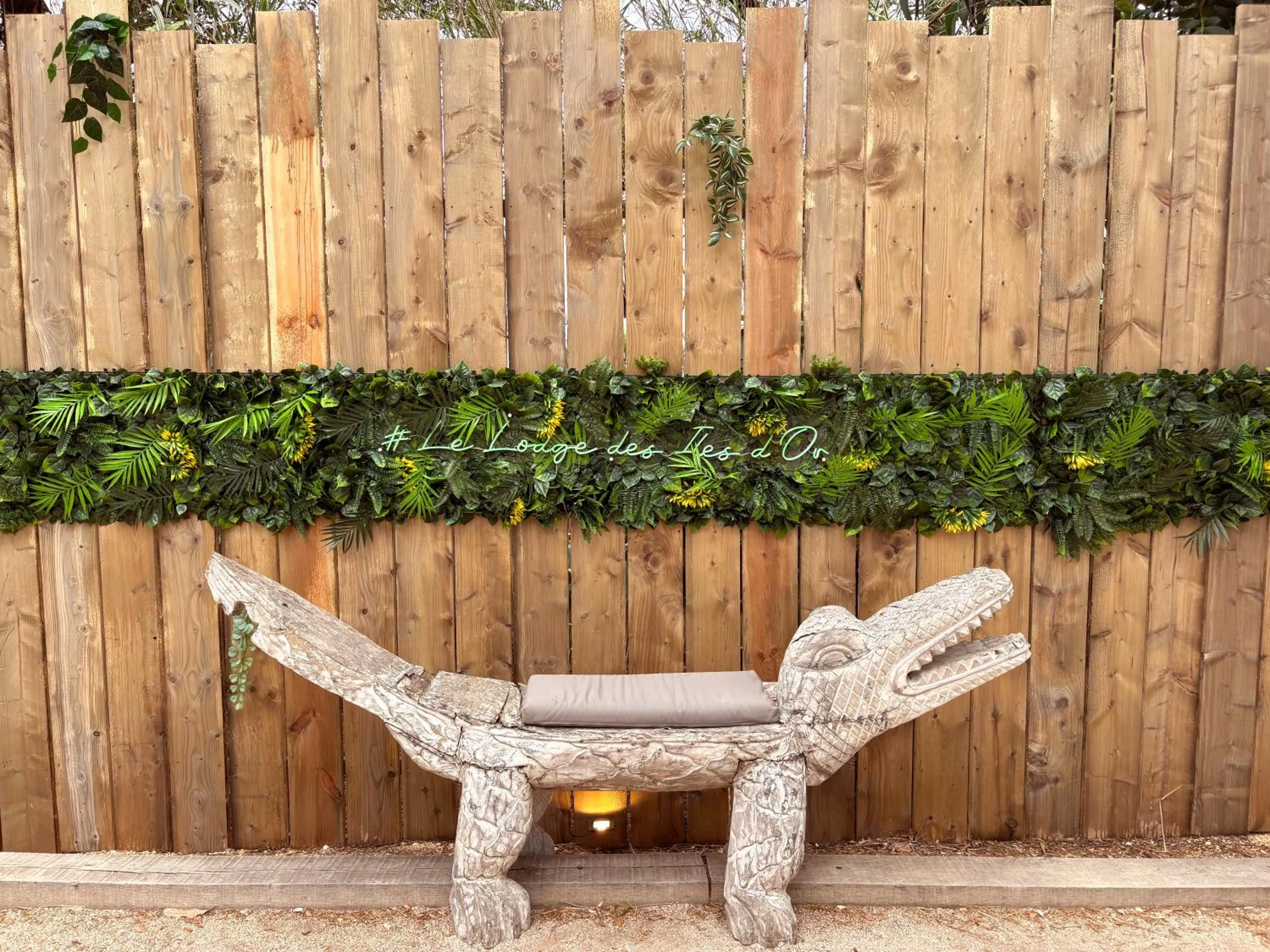 Restaurant/places to eat in Le Lodge des Îles d'Or