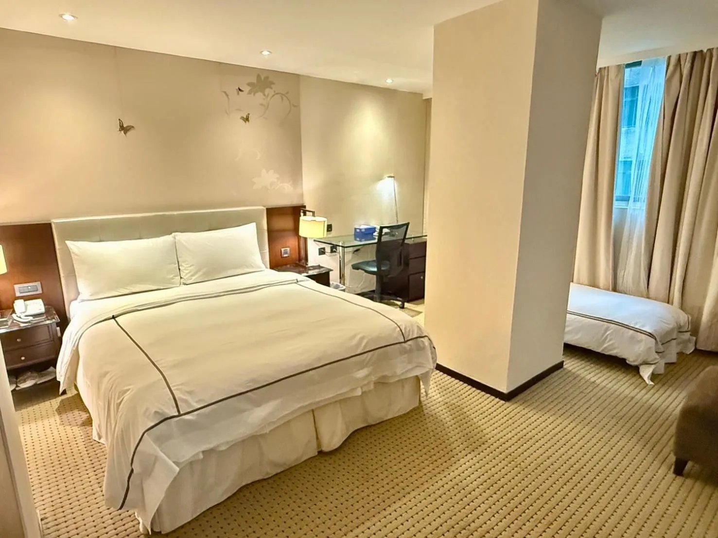 On site, Bed in K Hotel Taipei Dunnan