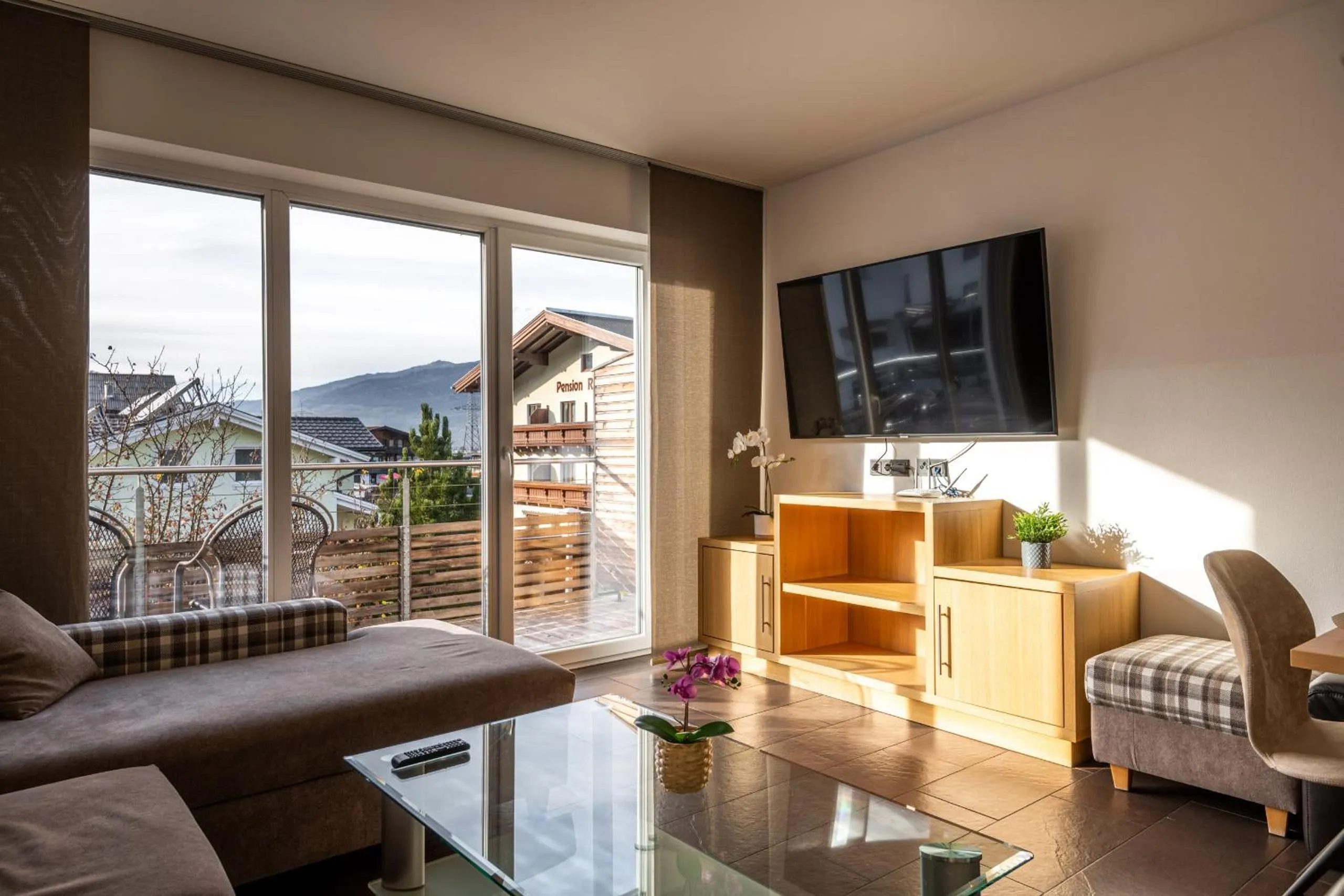 Living room in Elinas Mountain Views