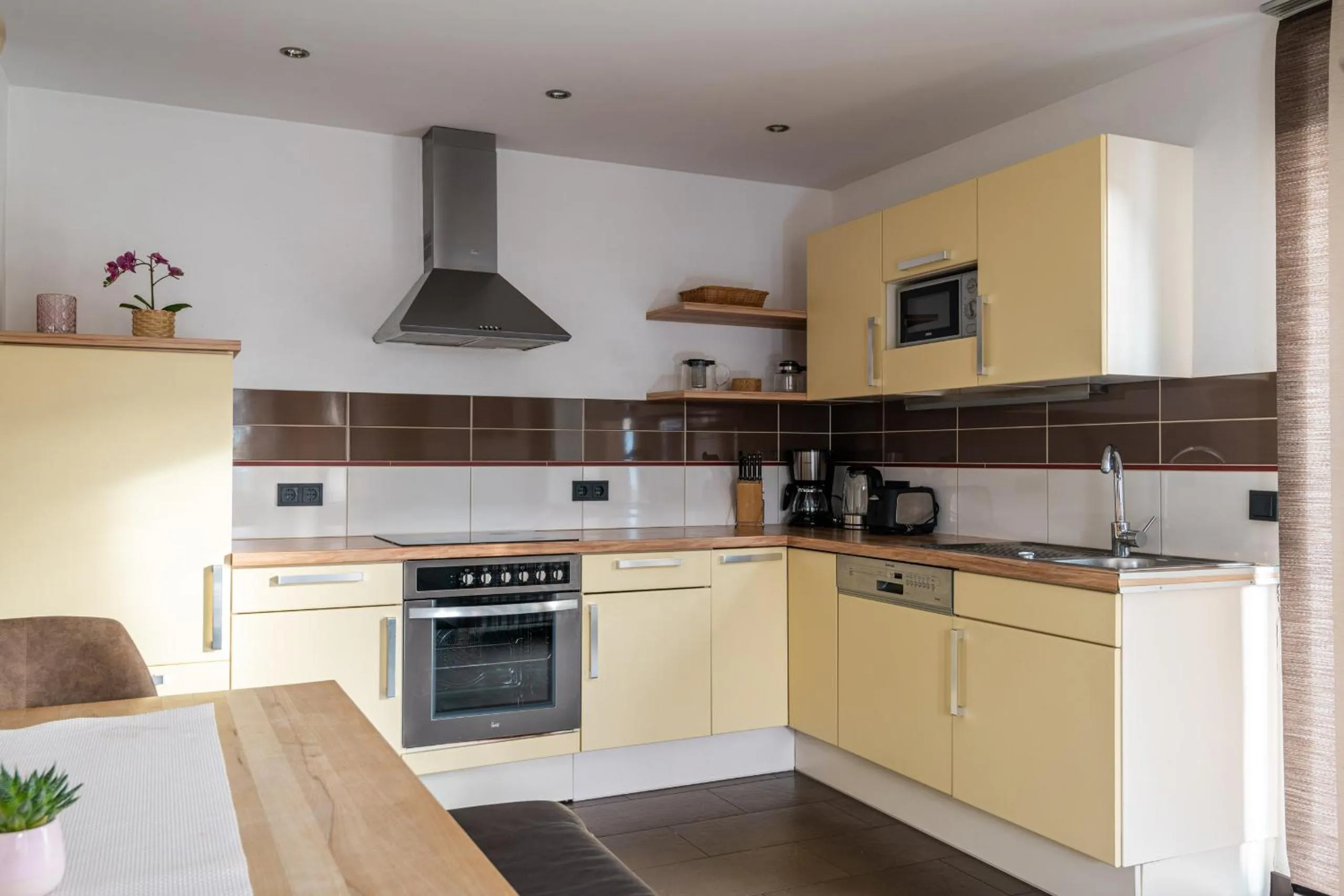 Kitchen or kitchenette in Elinas Mountain Views