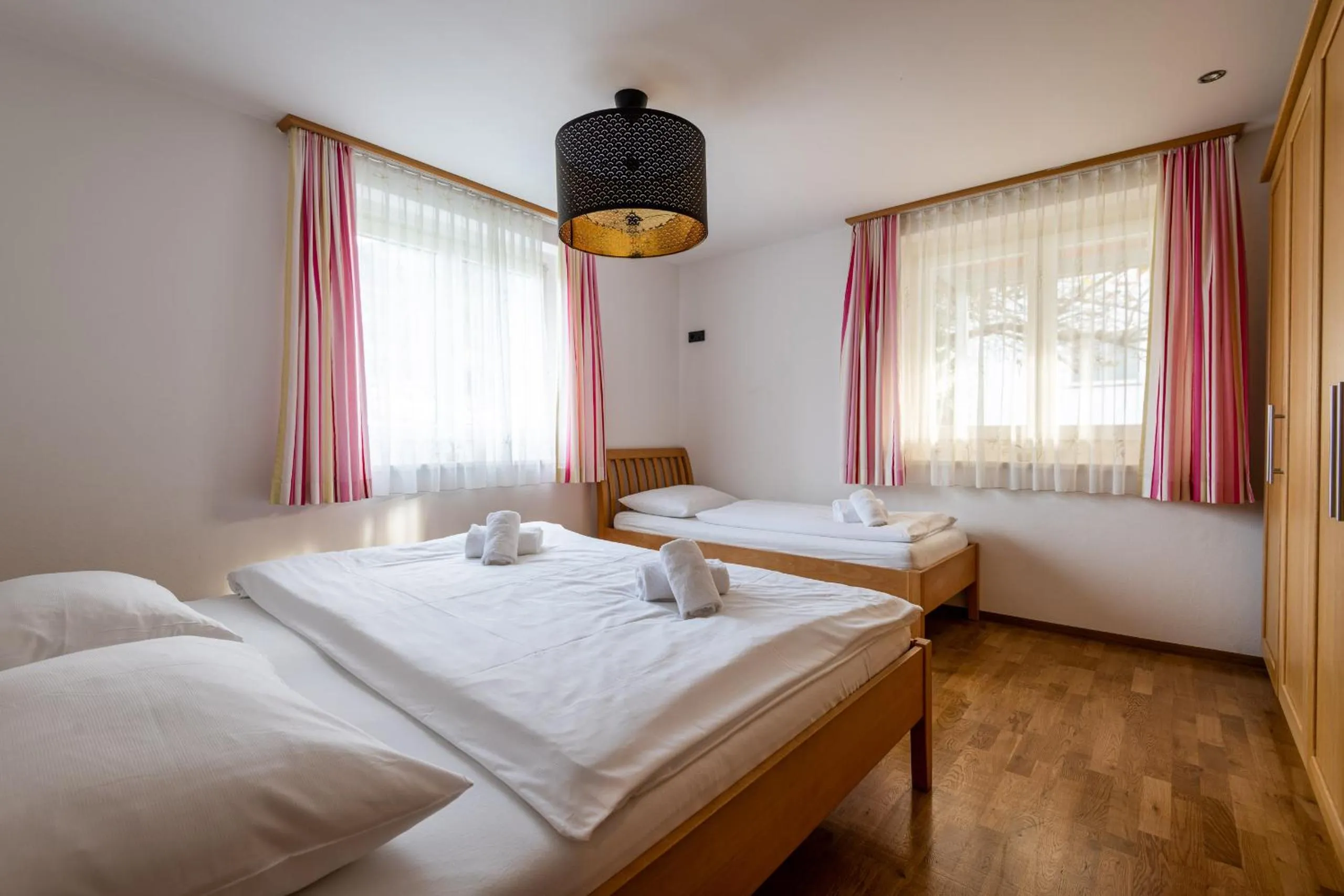 Bed in Elinas Mountain Views