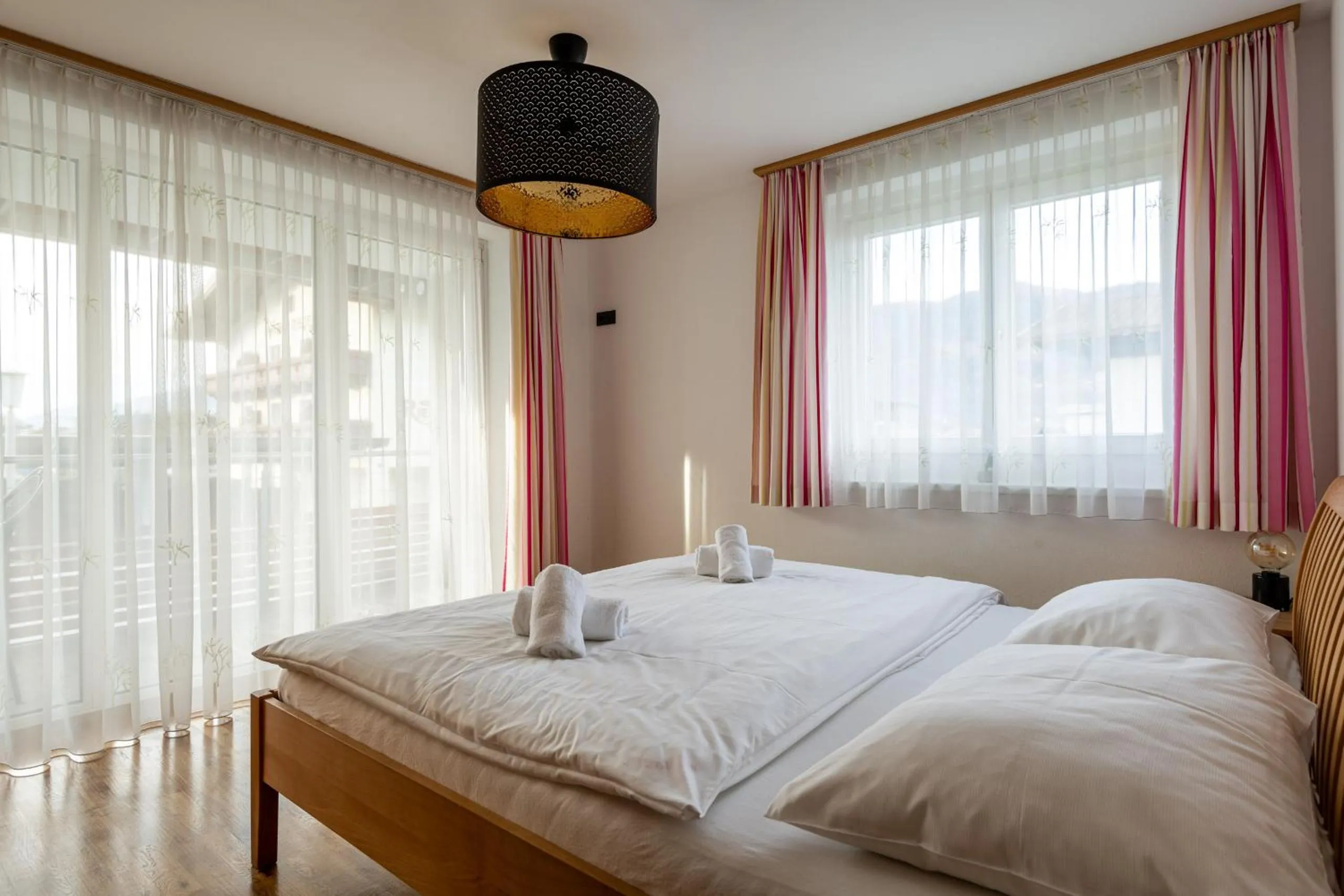 Bed in Elinas Mountain Views