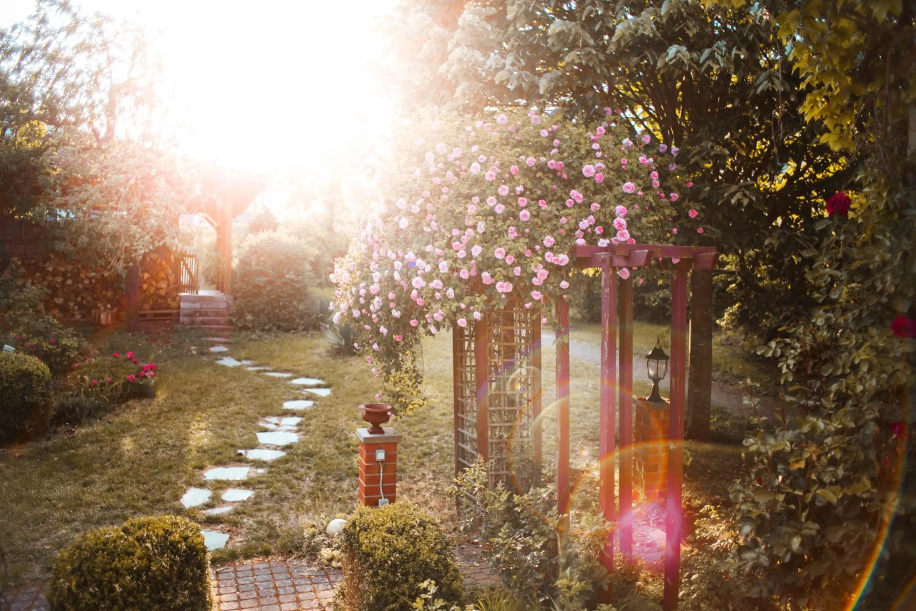 Property building in Bed & Breakfast Unter den Linden