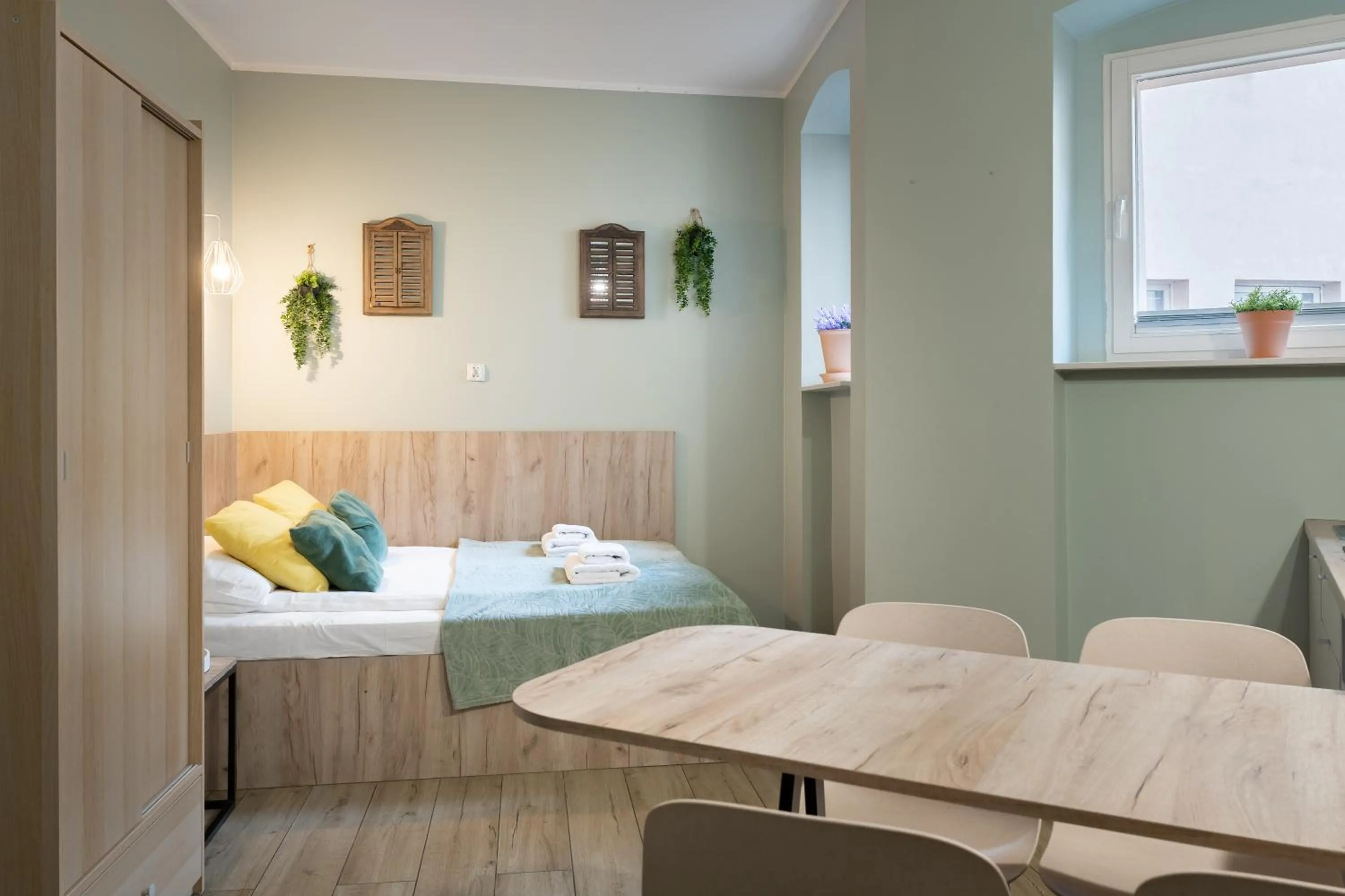 Dining area, Bed in Aparthotel przy Bulwarze by Rentoom