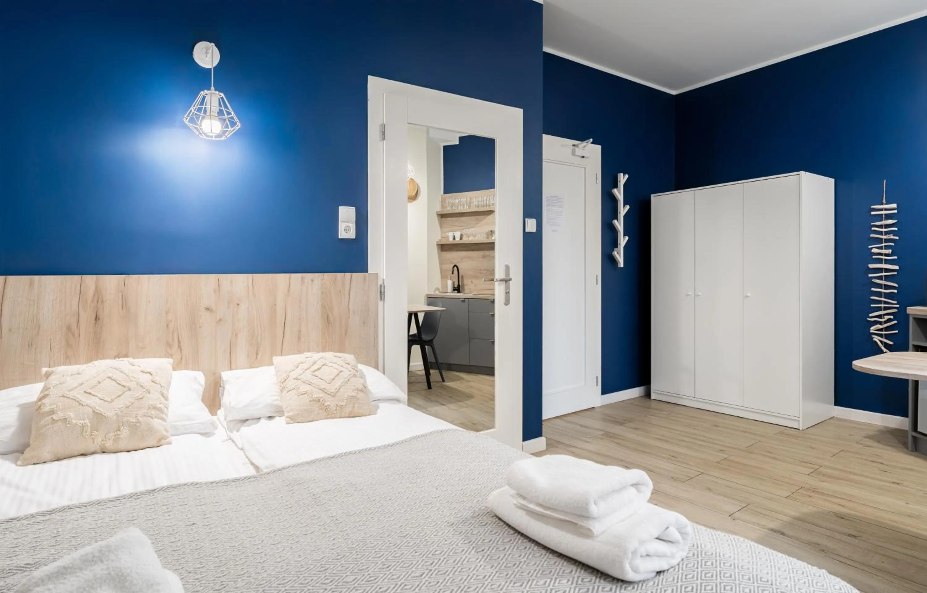 Bedroom, Bed in Aparthotel przy Bulwarze by Rentoom