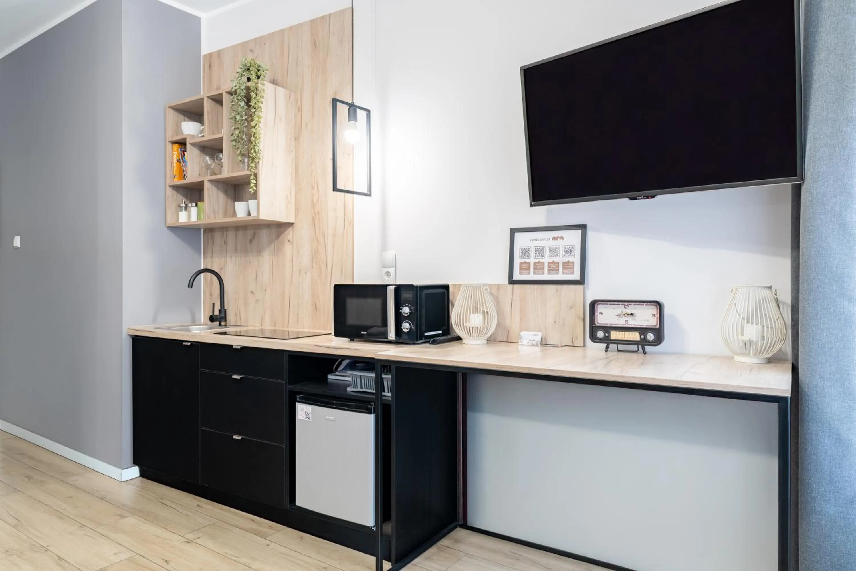 Kitchen or kitchenette in Aparthotel przy Bulwarze by Rentoom