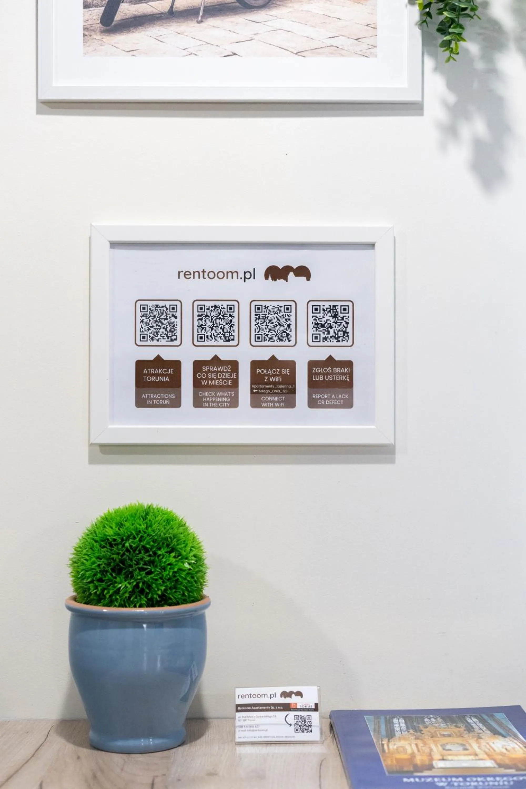 Property logo or sign in Aparthotel przy Bulwarze by Rentoom