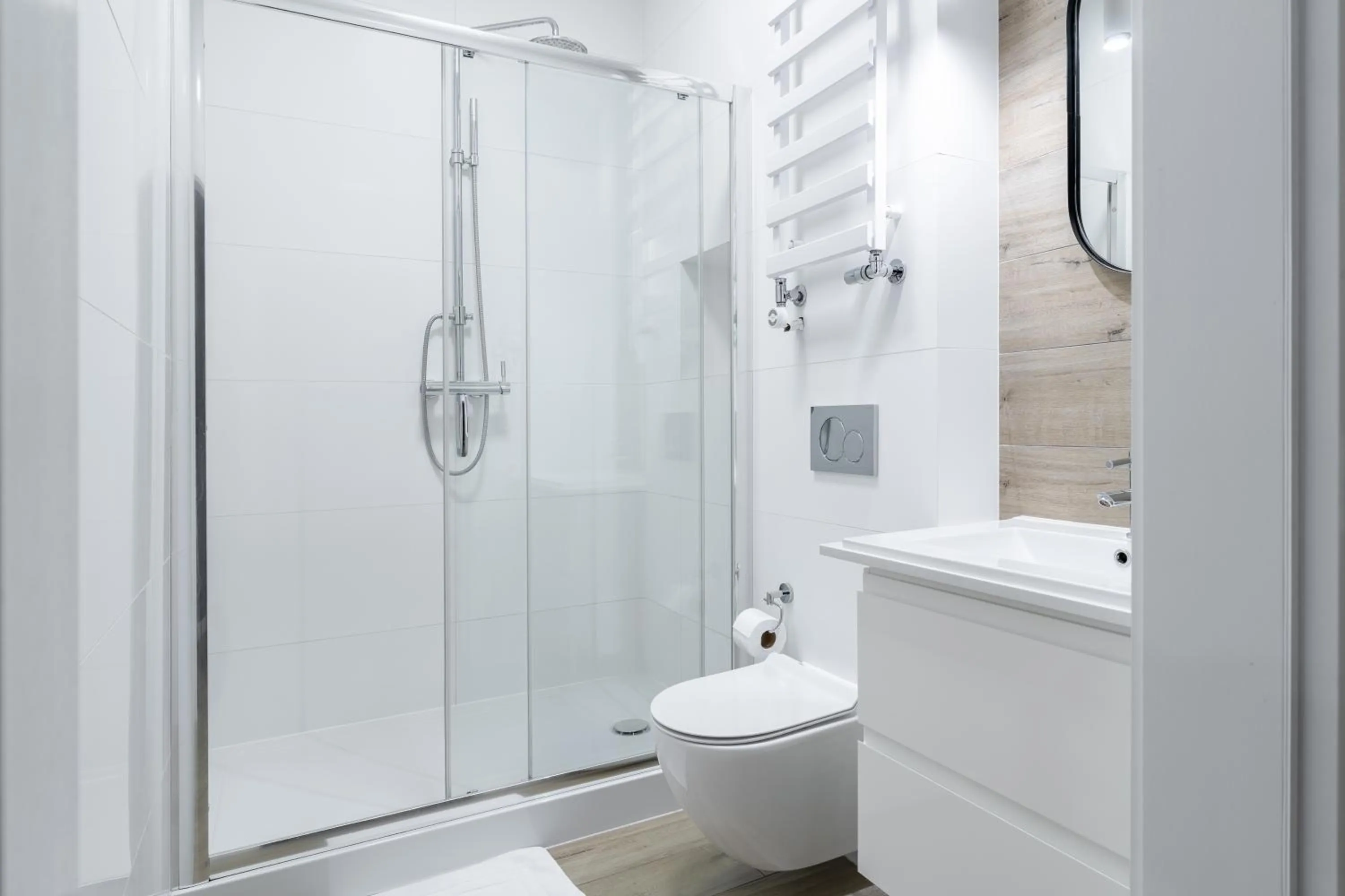 Shower in Aparthotel przy Bulwarze by Rentoom