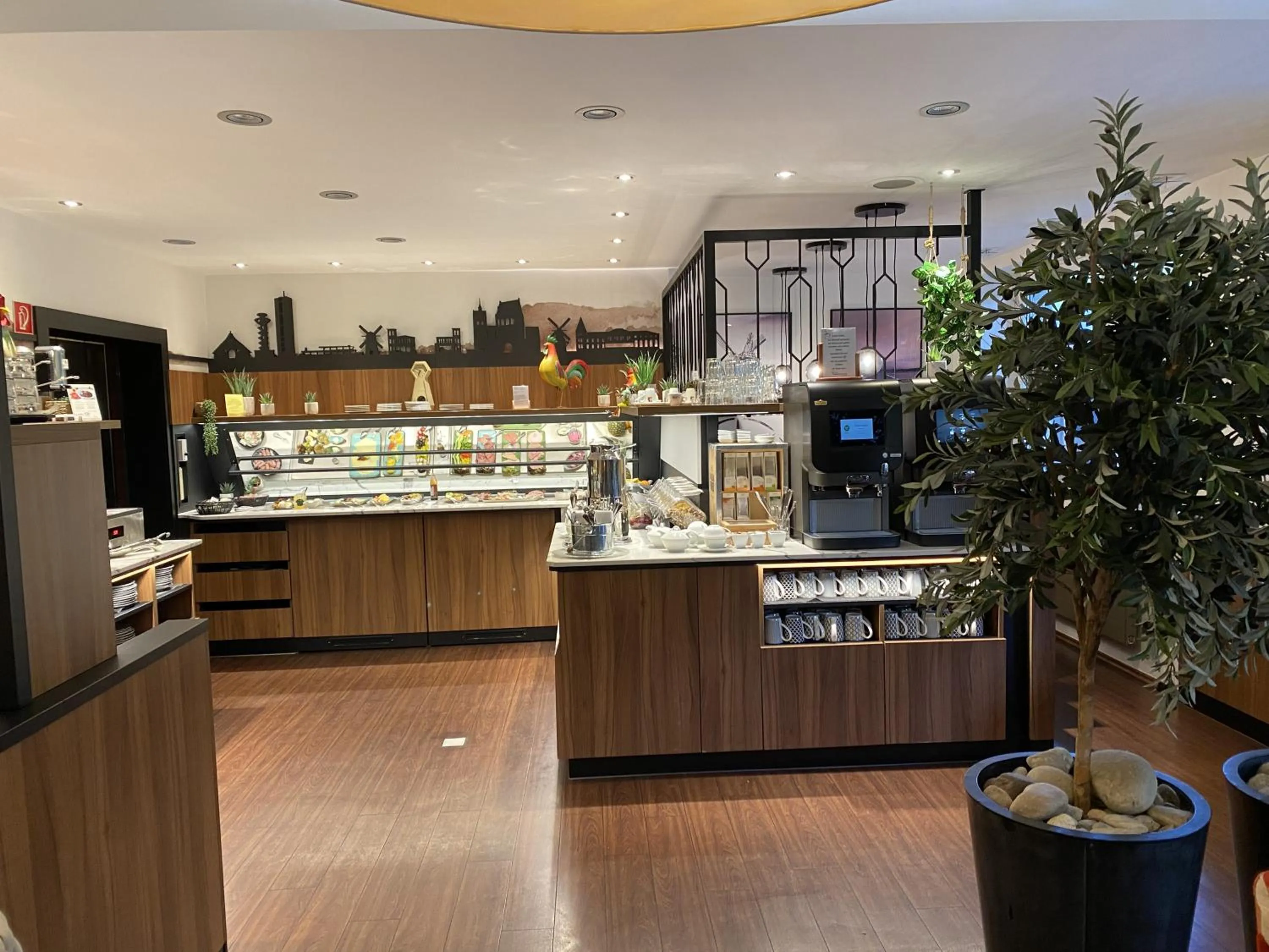 Buffet breakfast in NordWest-Hotel Bad Zwischenahn