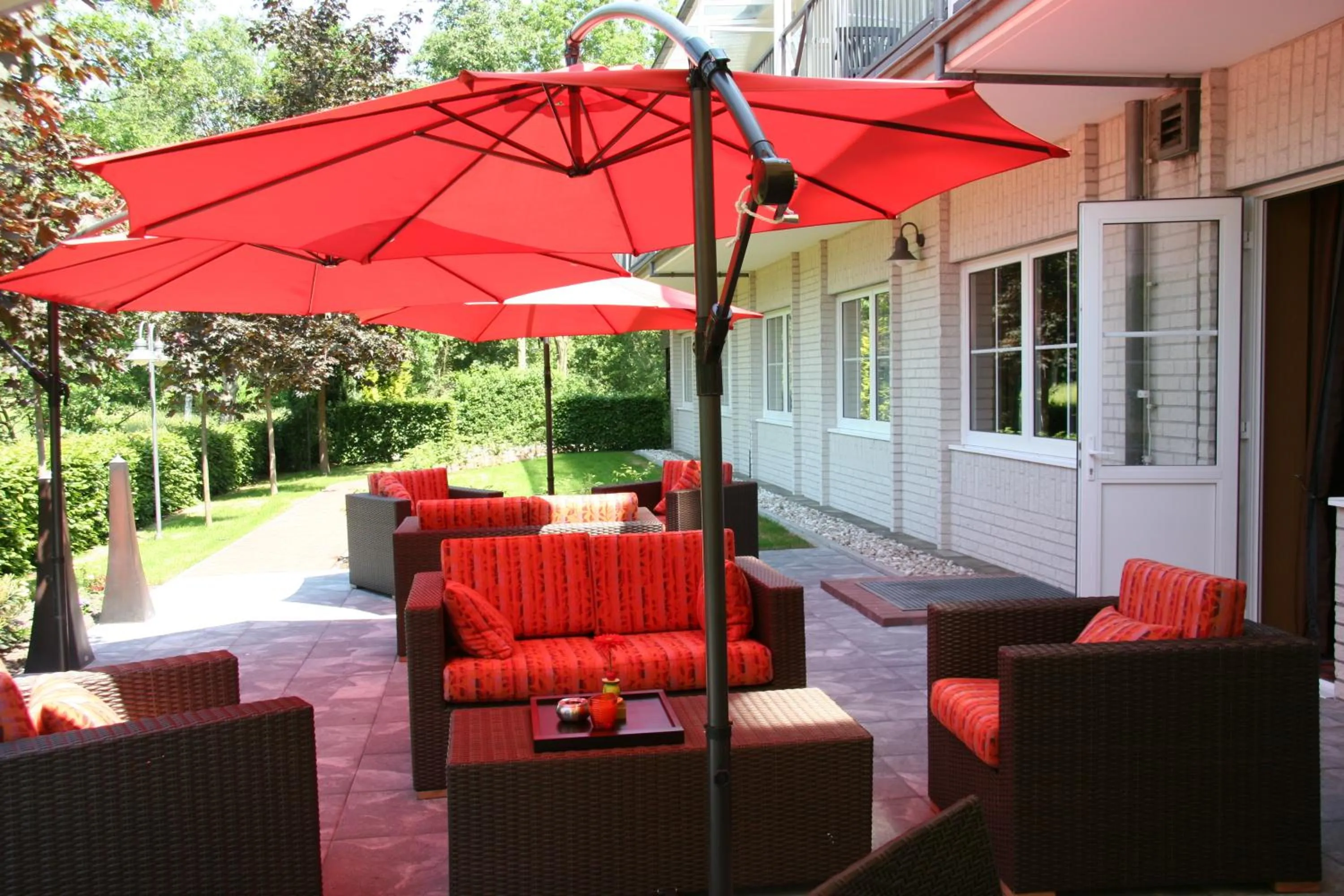 Facade/entrance in NordWest-Hotel Bad Zwischenahn