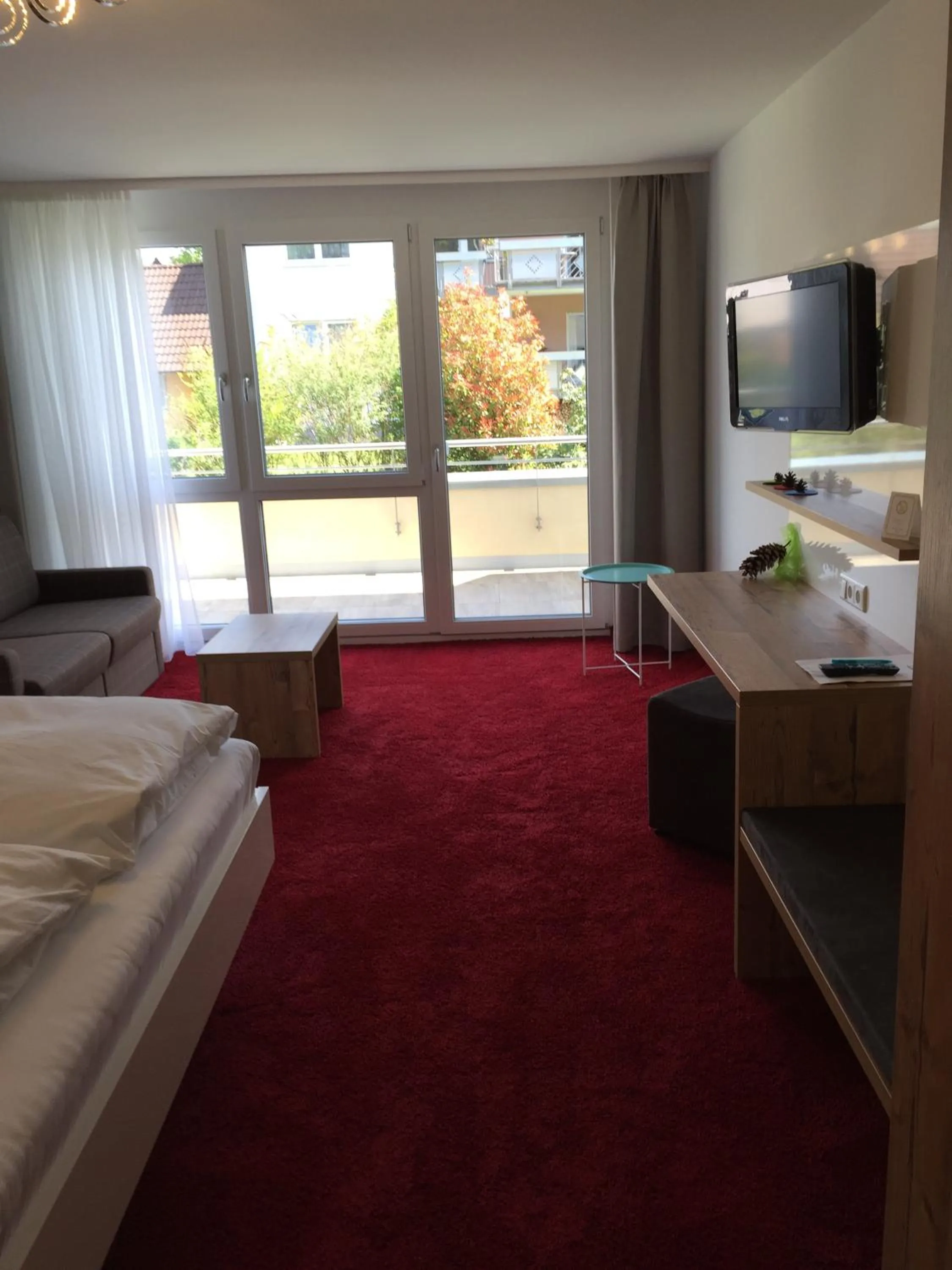 Photo of the whole room, Bed in Hotel Garni Schmieder’s Ochsen