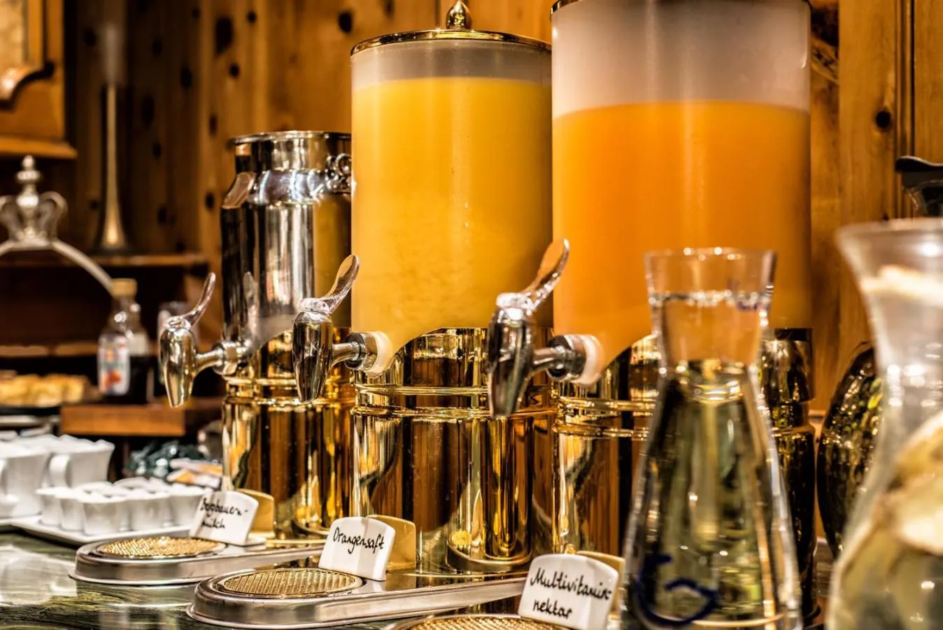 Buffet breakfast in Hotel Dreiflüssehof