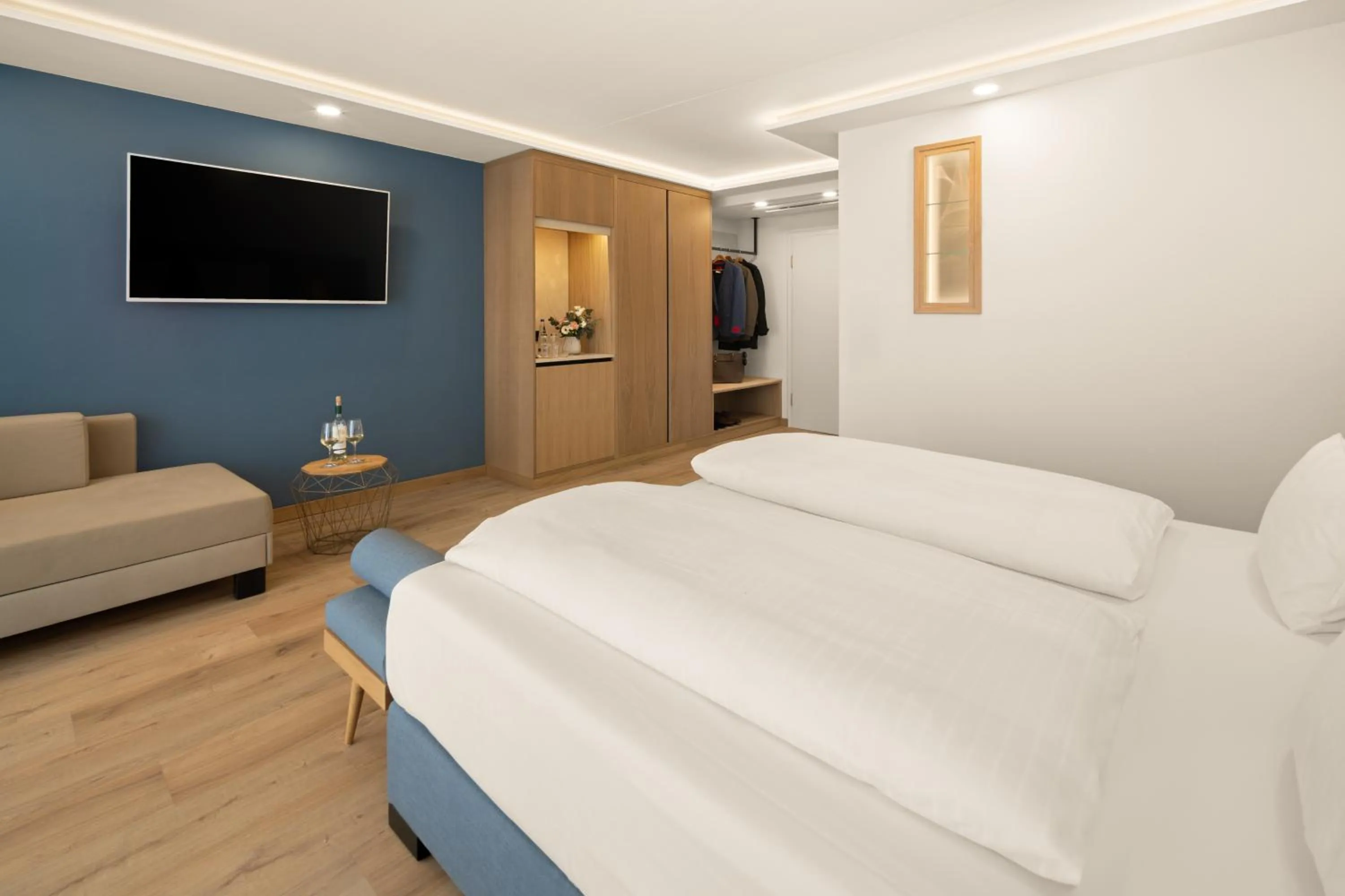 Photo of the whole room, Bed in Hotel Dreiflüssehof