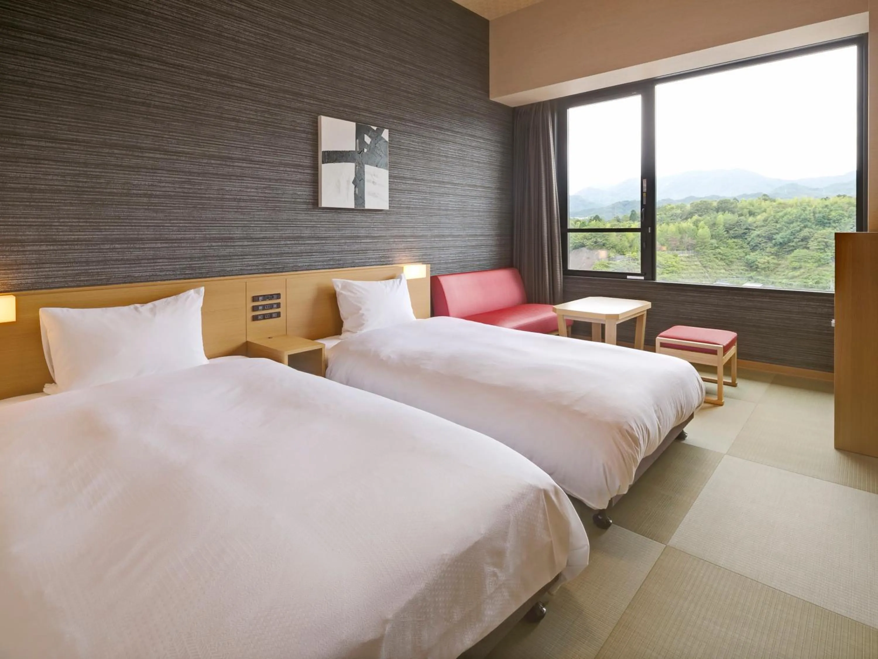 Bed in Grandvrio Hotel Miyajima Wakura - ROUTE INN HOTELS -