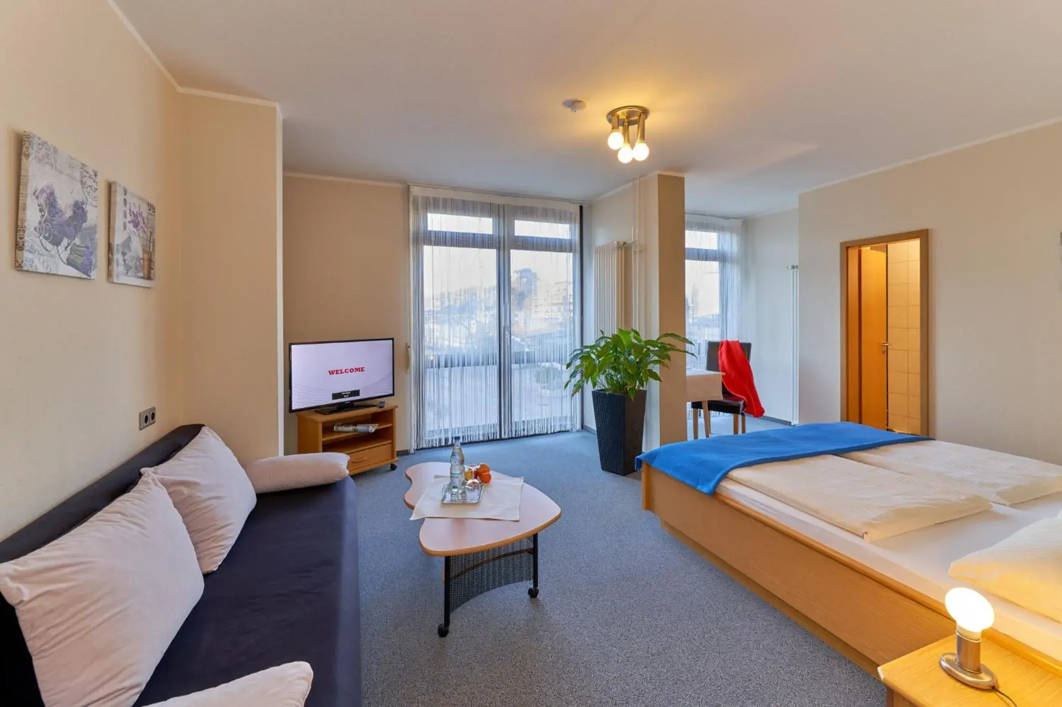 Double Room - single occupancy in Hotel Garni am Goetheplatz Double Room - single occupancy in Hotel Garni am Goetheplatz