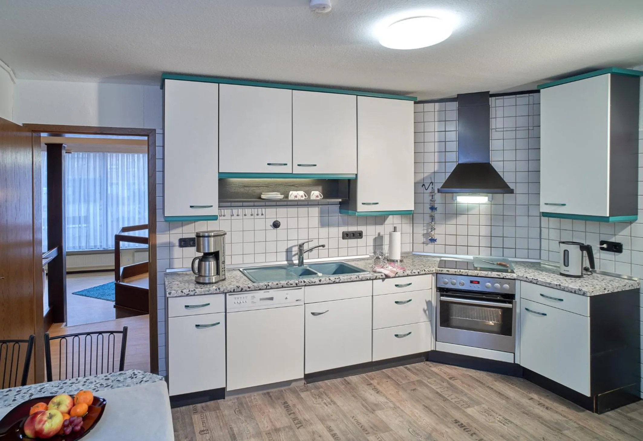 Kitchen or kitchenette in Hotel Garni am Goetheplatz