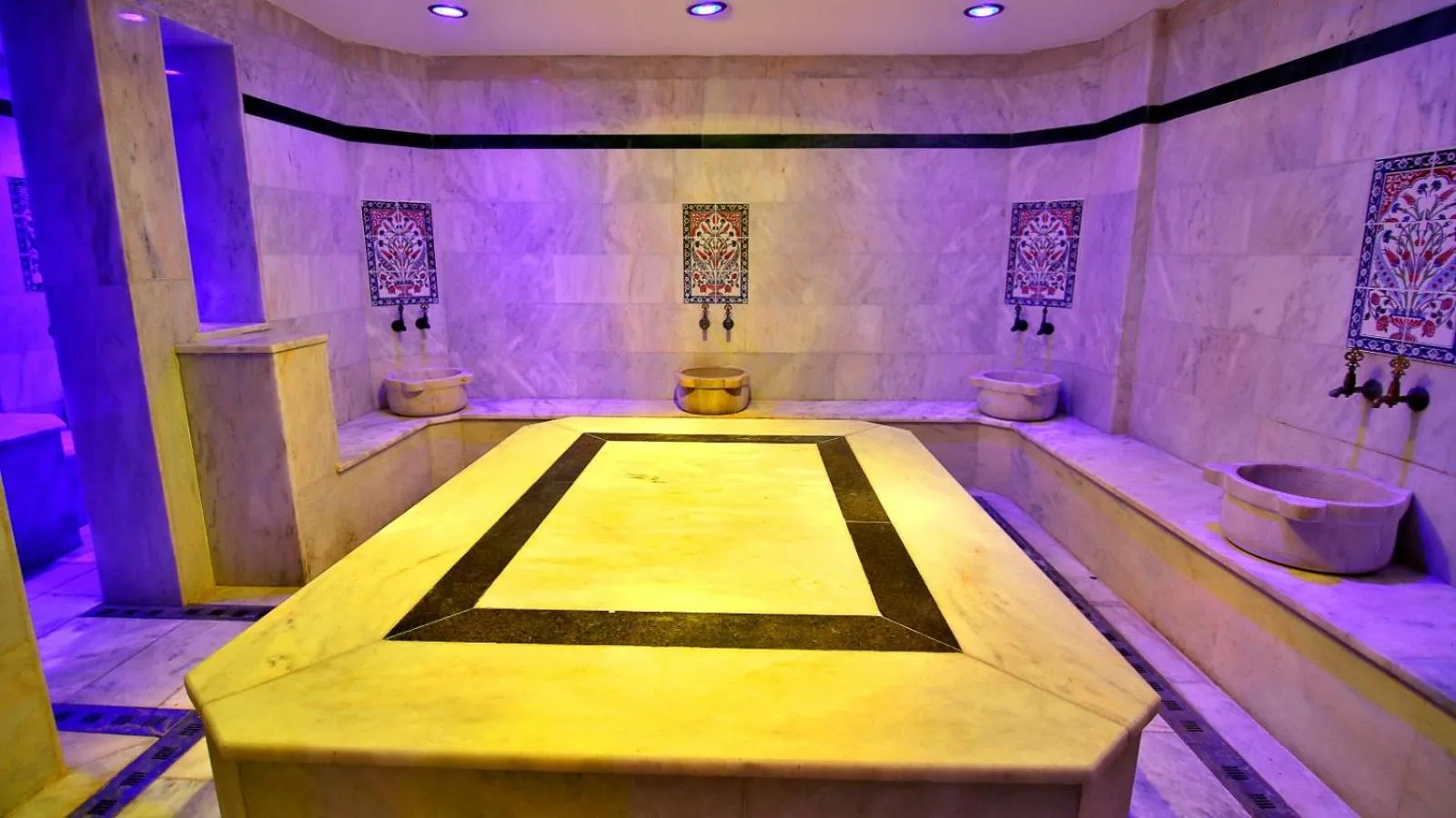Spa and wellness centre/facilities in Ramira Joy Hotel