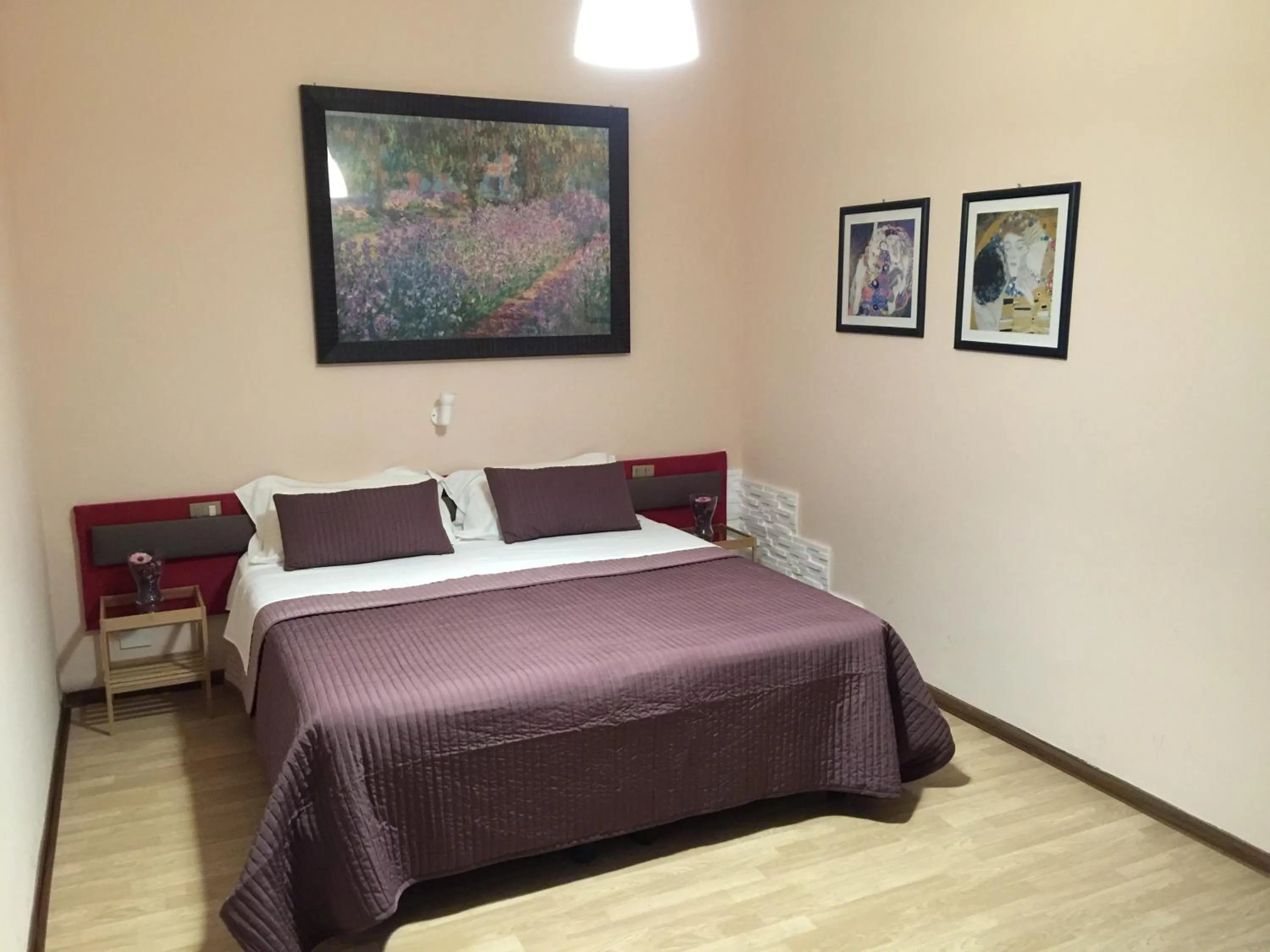 Bed in Hotel San Michele