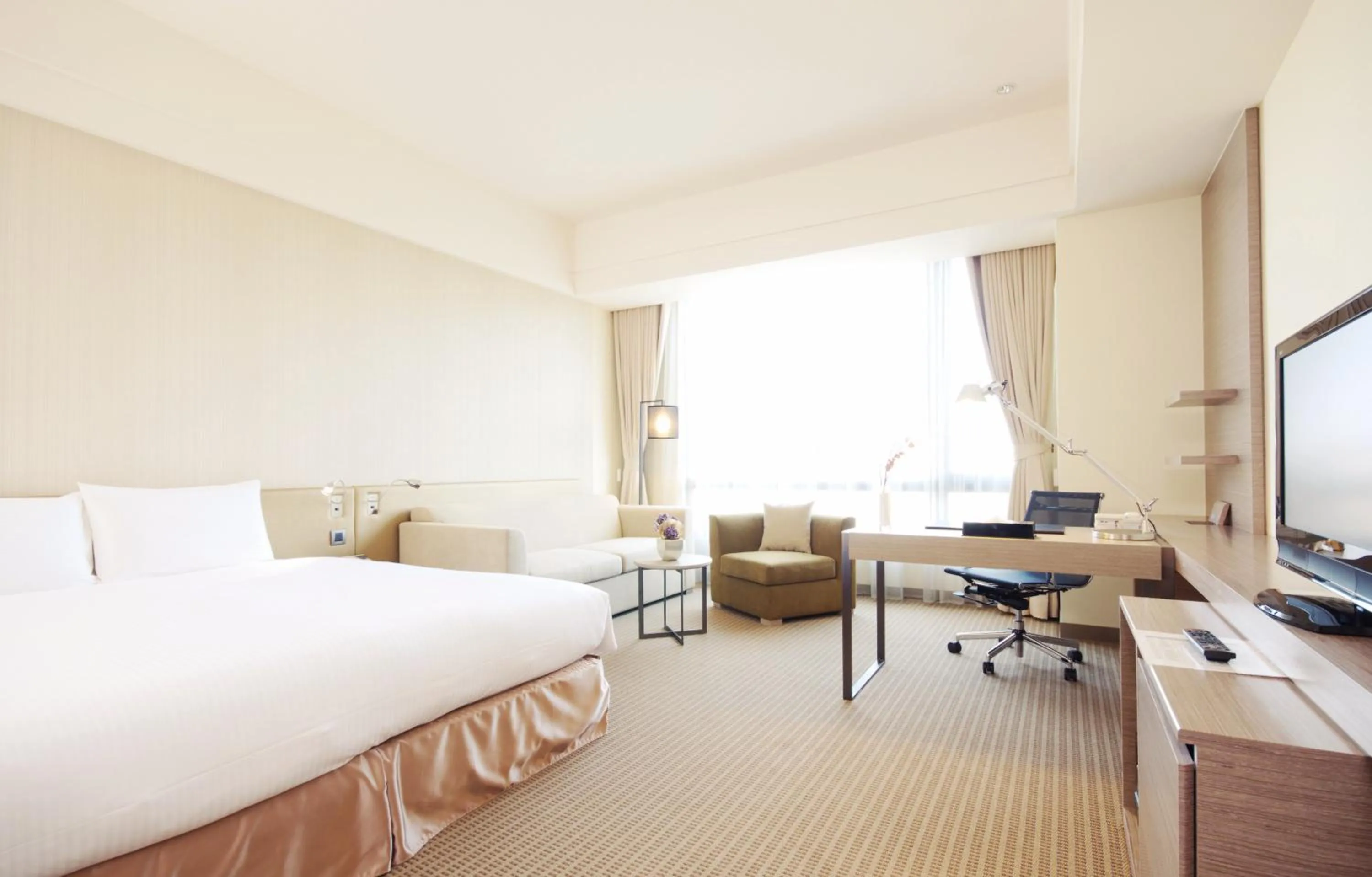 Photo of the whole room, Bed in Academy Hotel