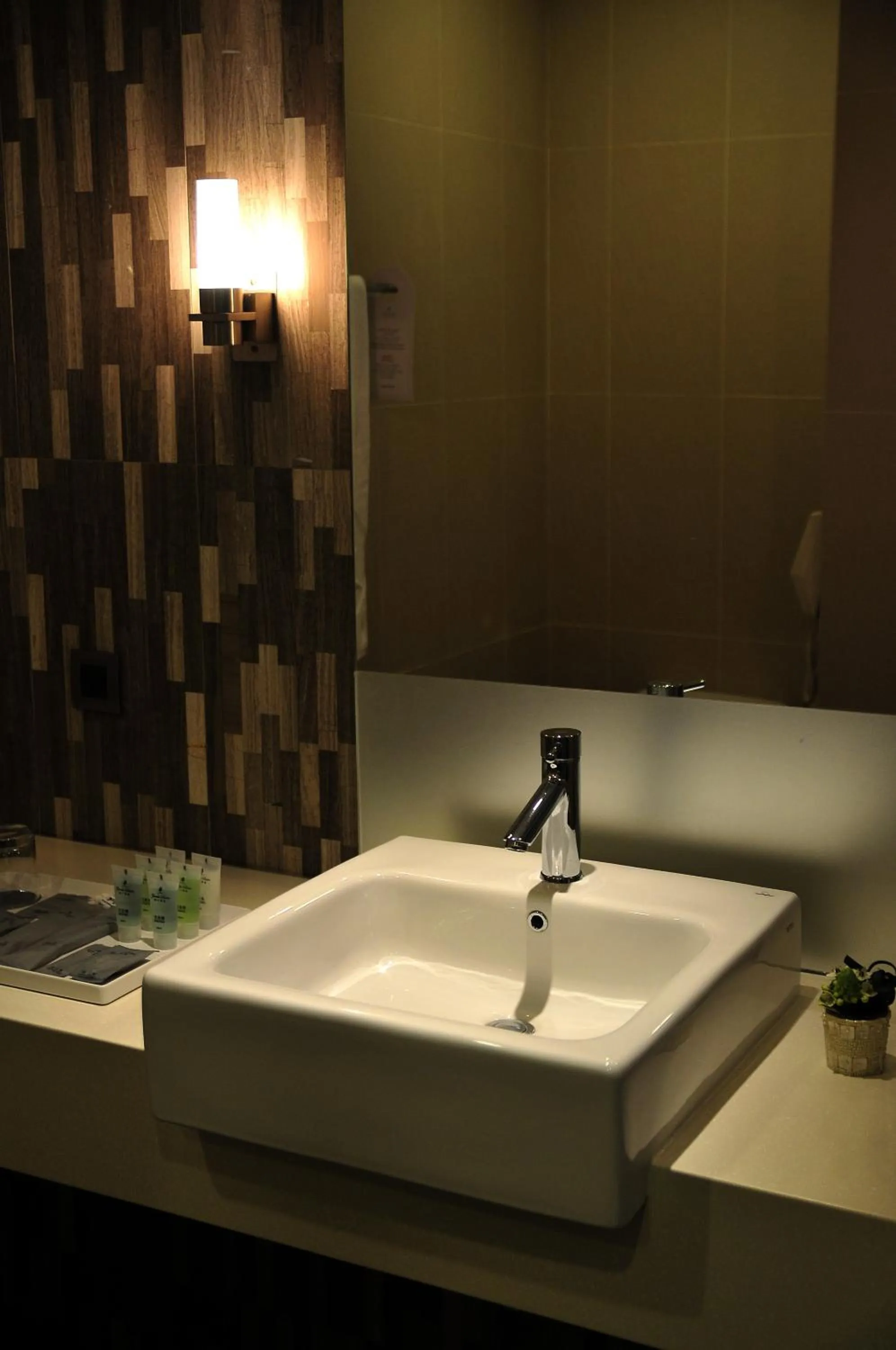 Bathroom in Academy Hotel