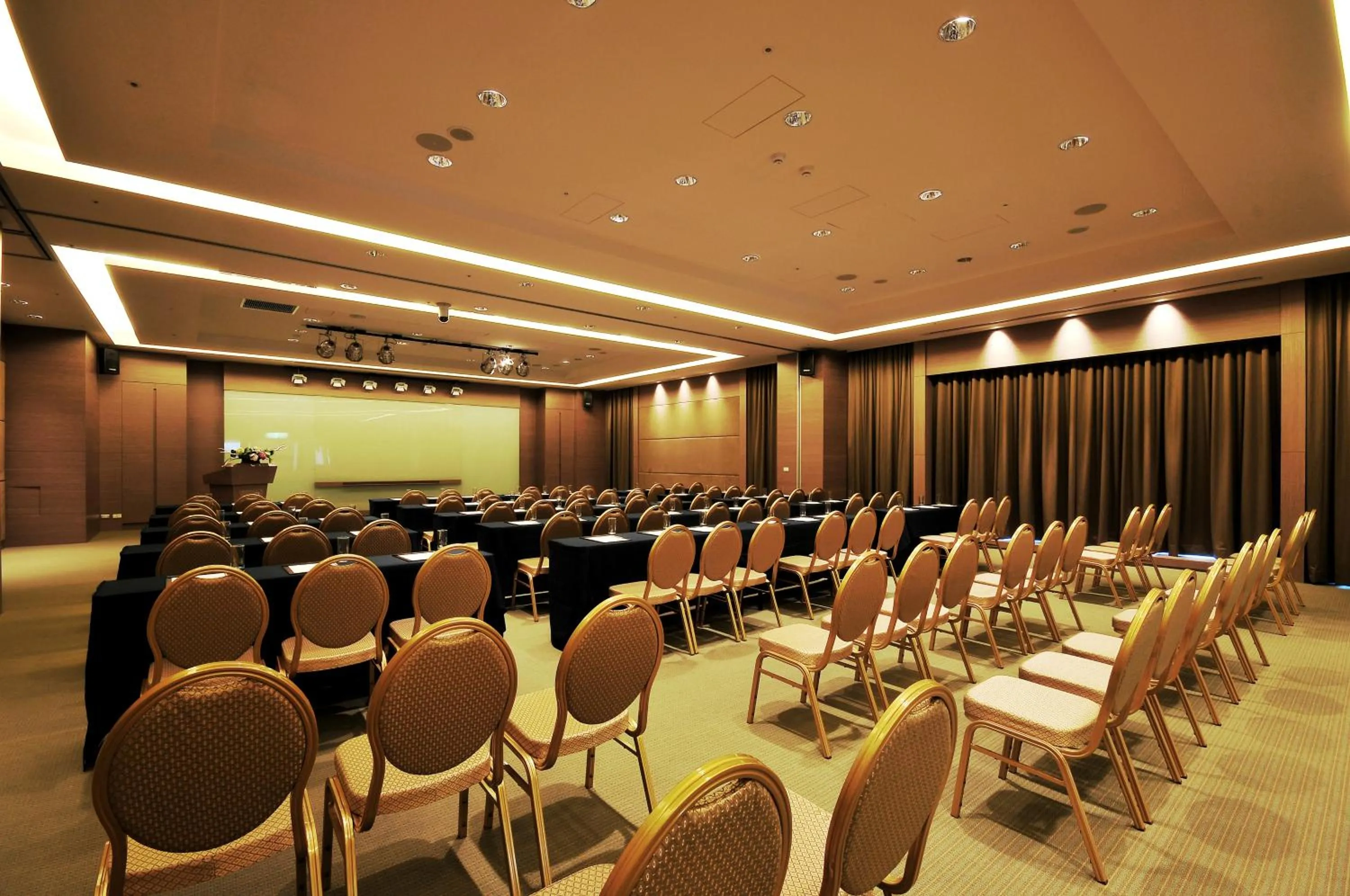 Meeting/conference room in Academy Hotel