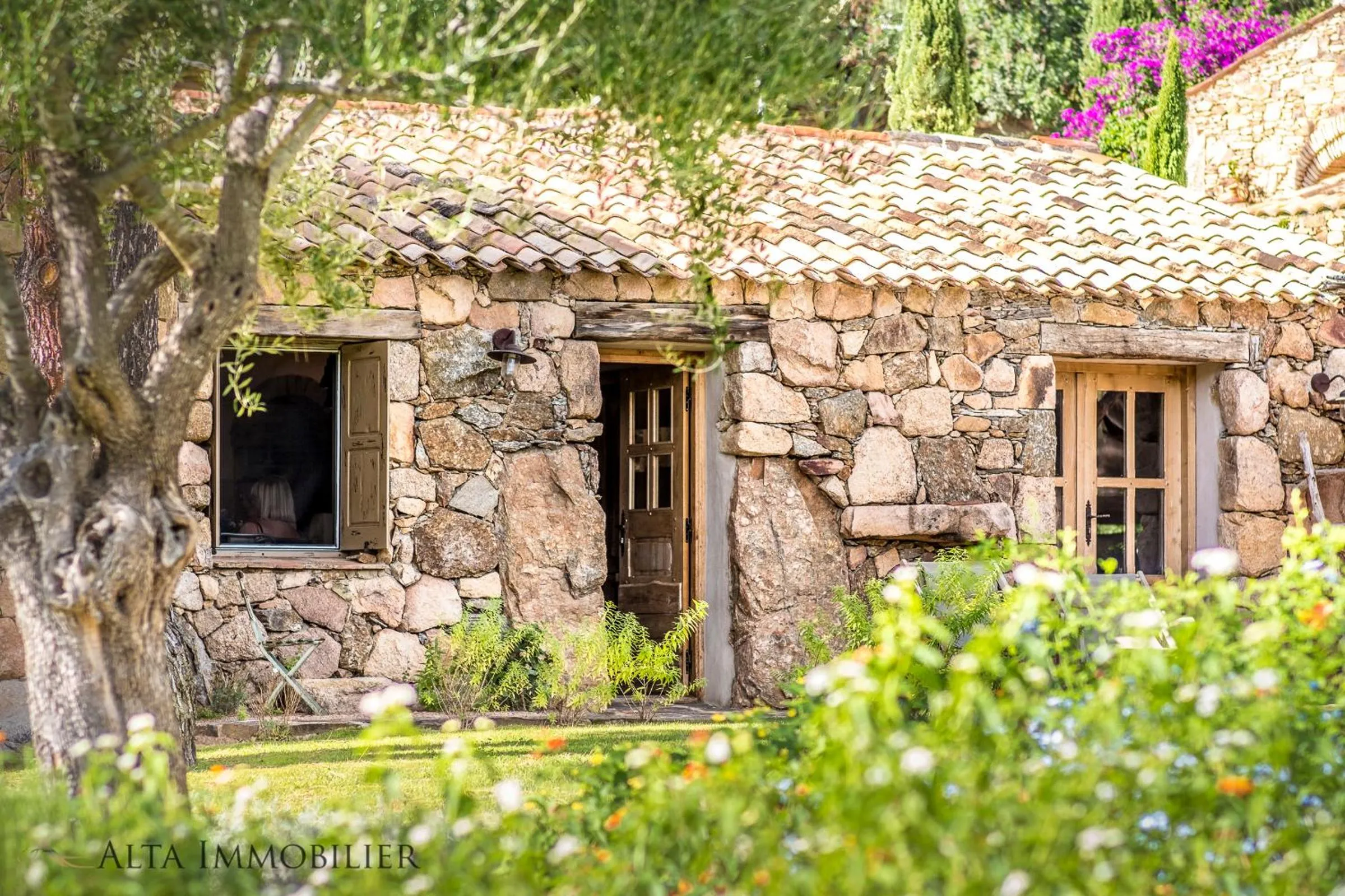 Garden in Villa Serenita Pallombaggia