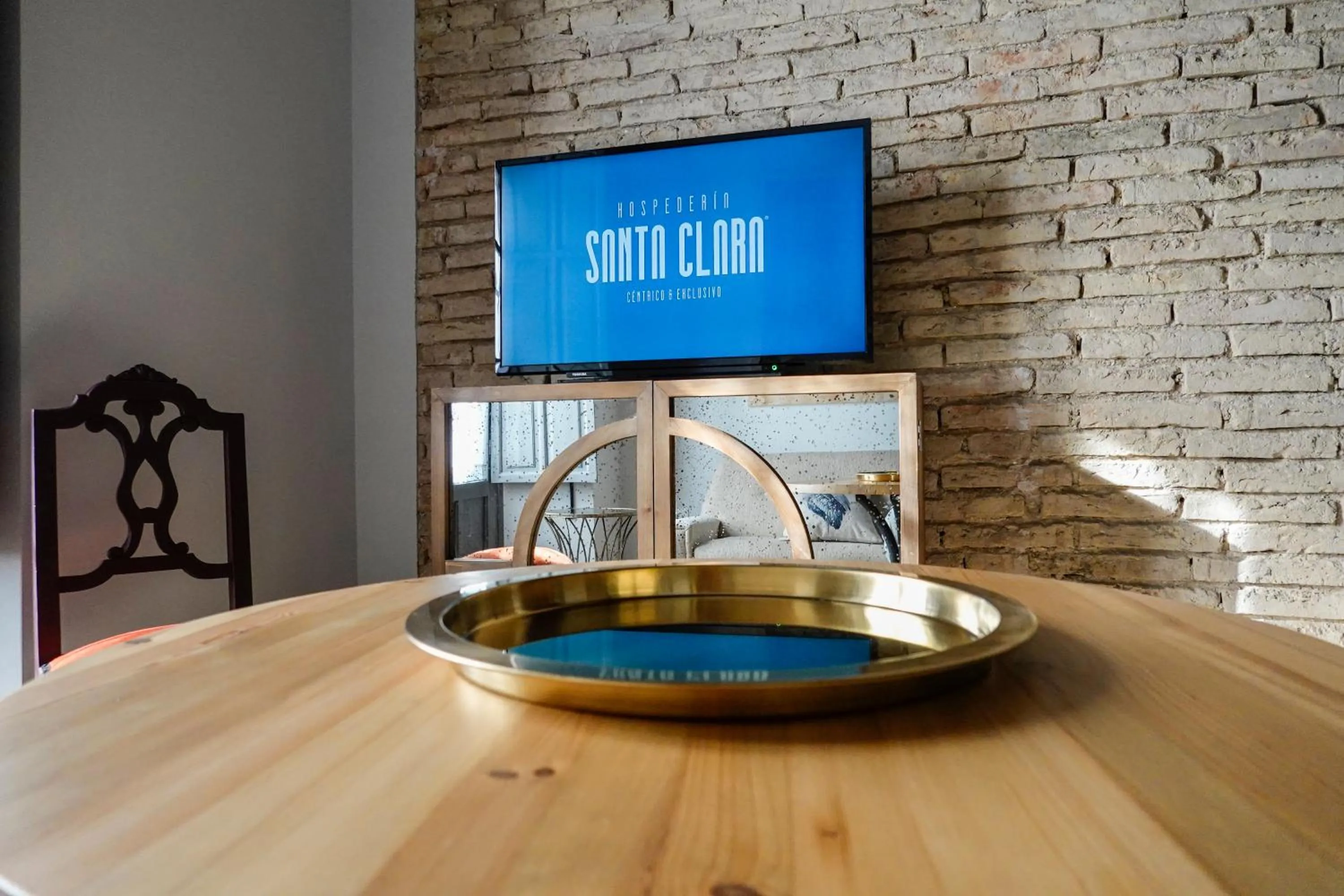 TV and multimedia in Hospederia Santa Clara