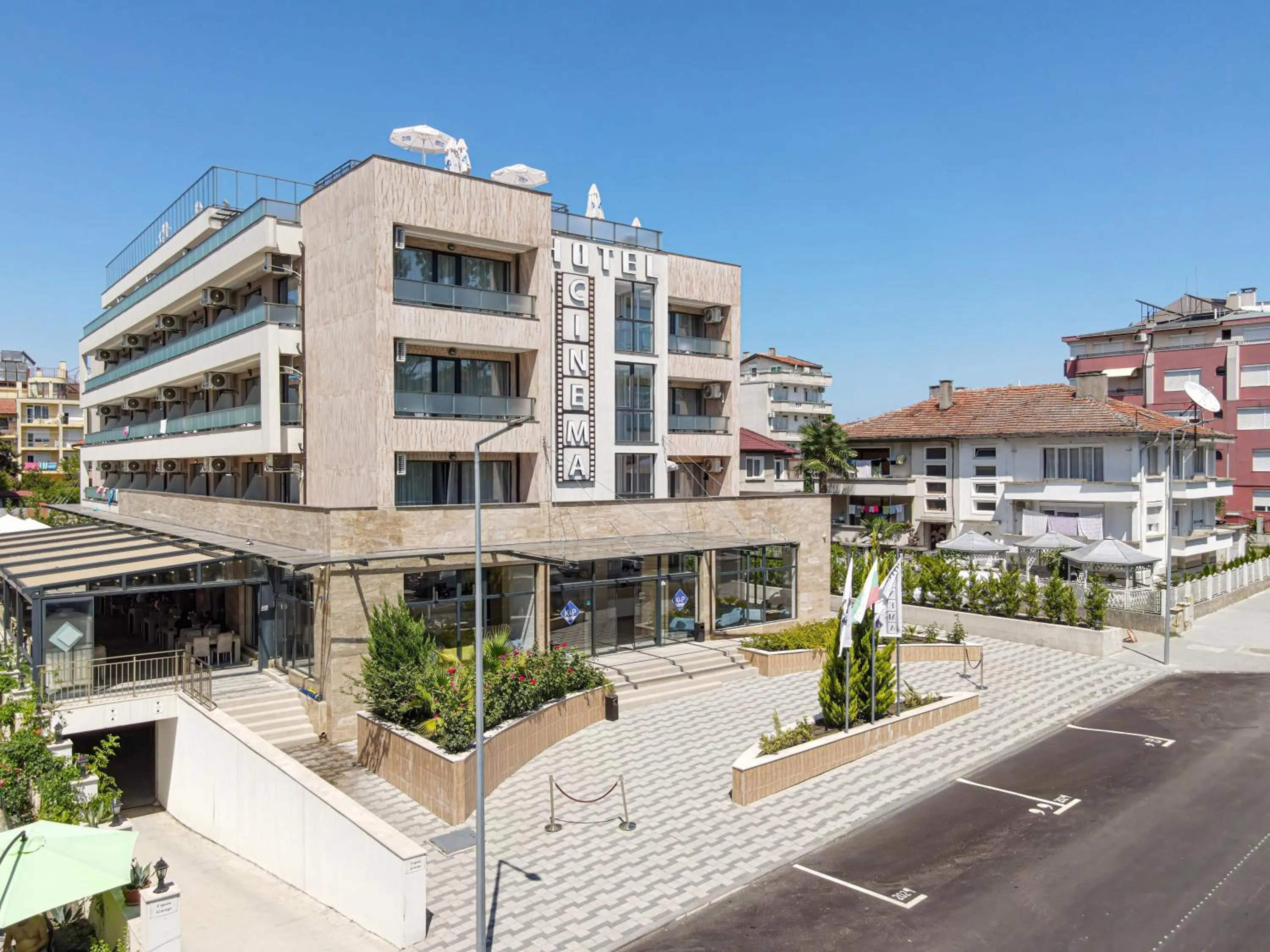 Property building in Cinema Hotel