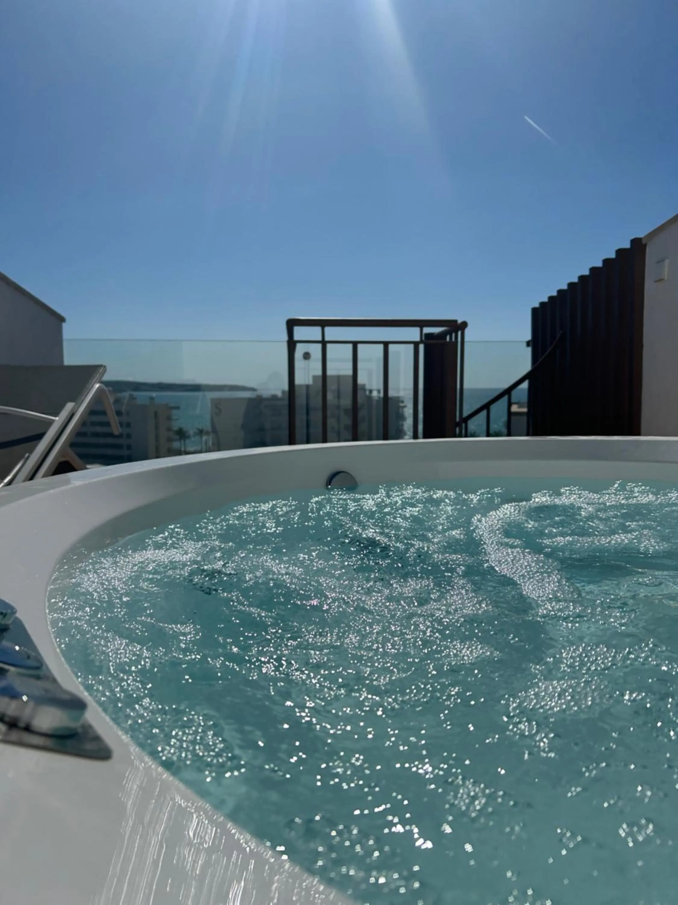 Hot Tub in Hotel Principe Wellness&Spa