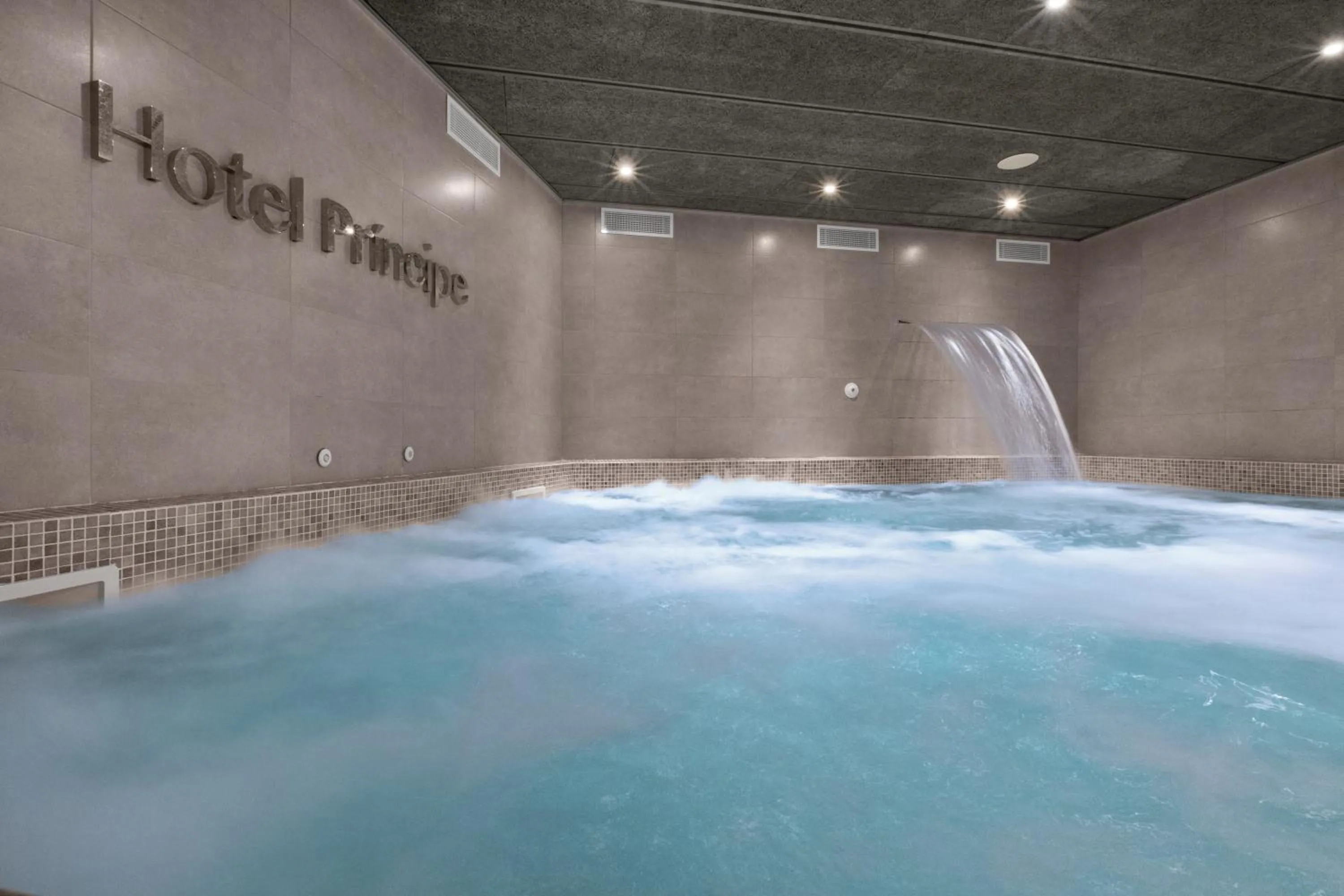 Hot Spring Bath in Hotel Principe Wellness&Spa