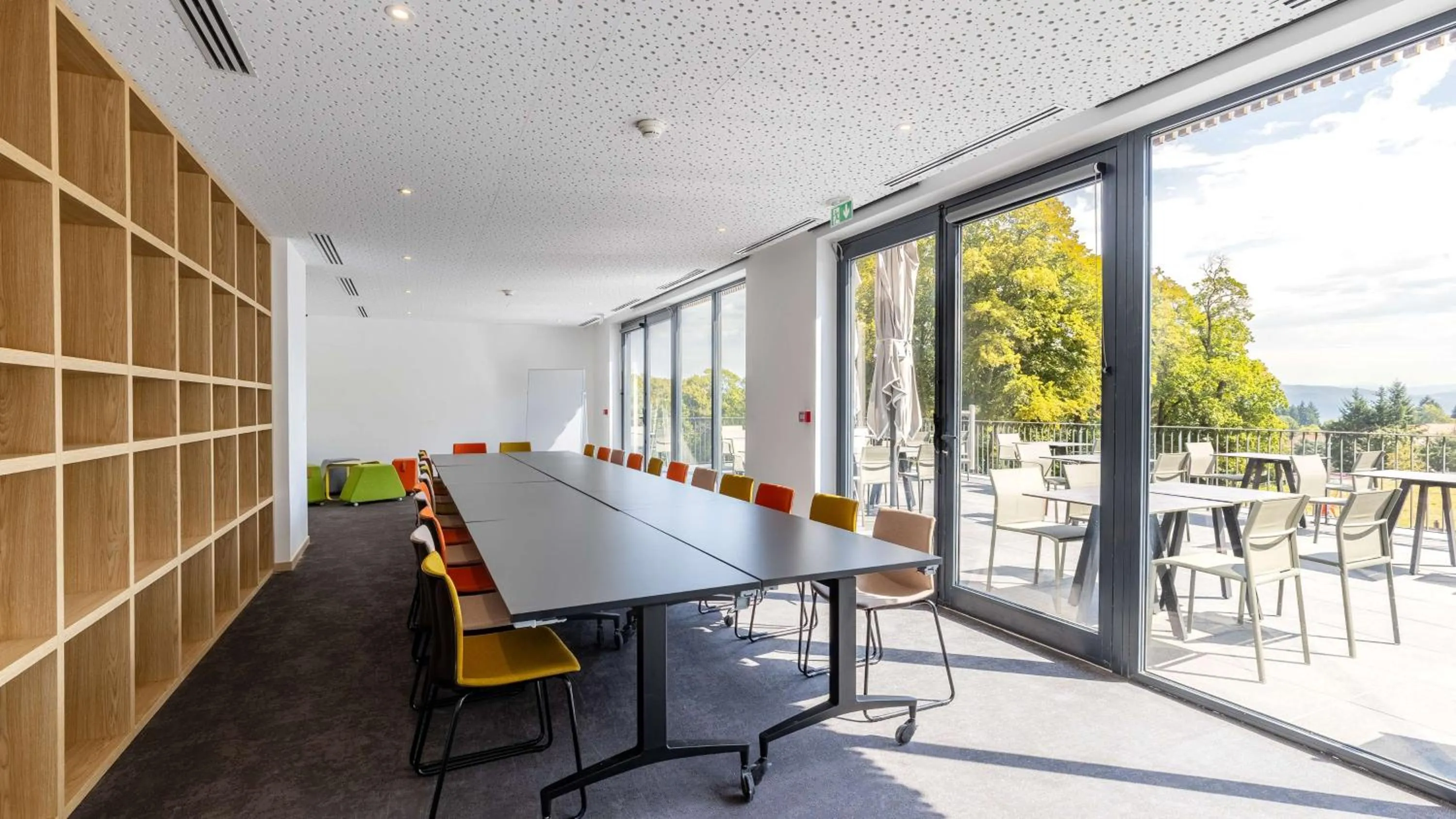 Meeting/conference room in Domaine de Dolomieu Hotel & Spa - BW Premier Collection