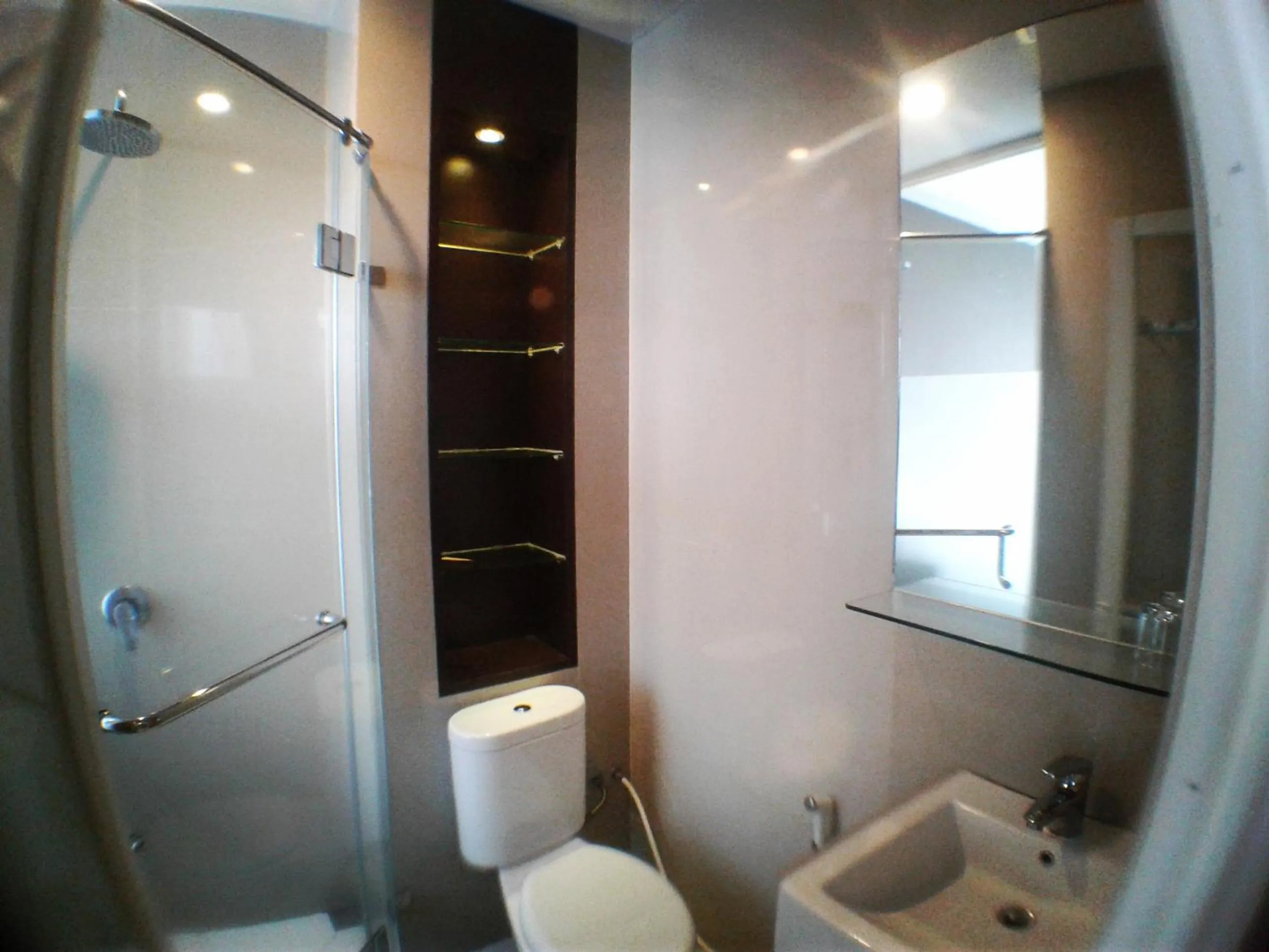 Shower in Terra Cassa