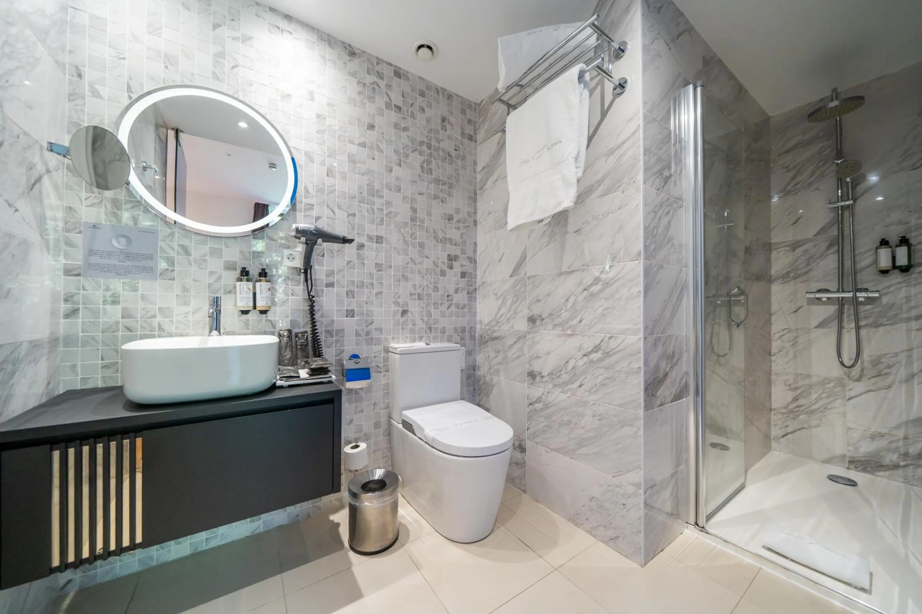 Bathroom in Abba San Sebastián Hotel