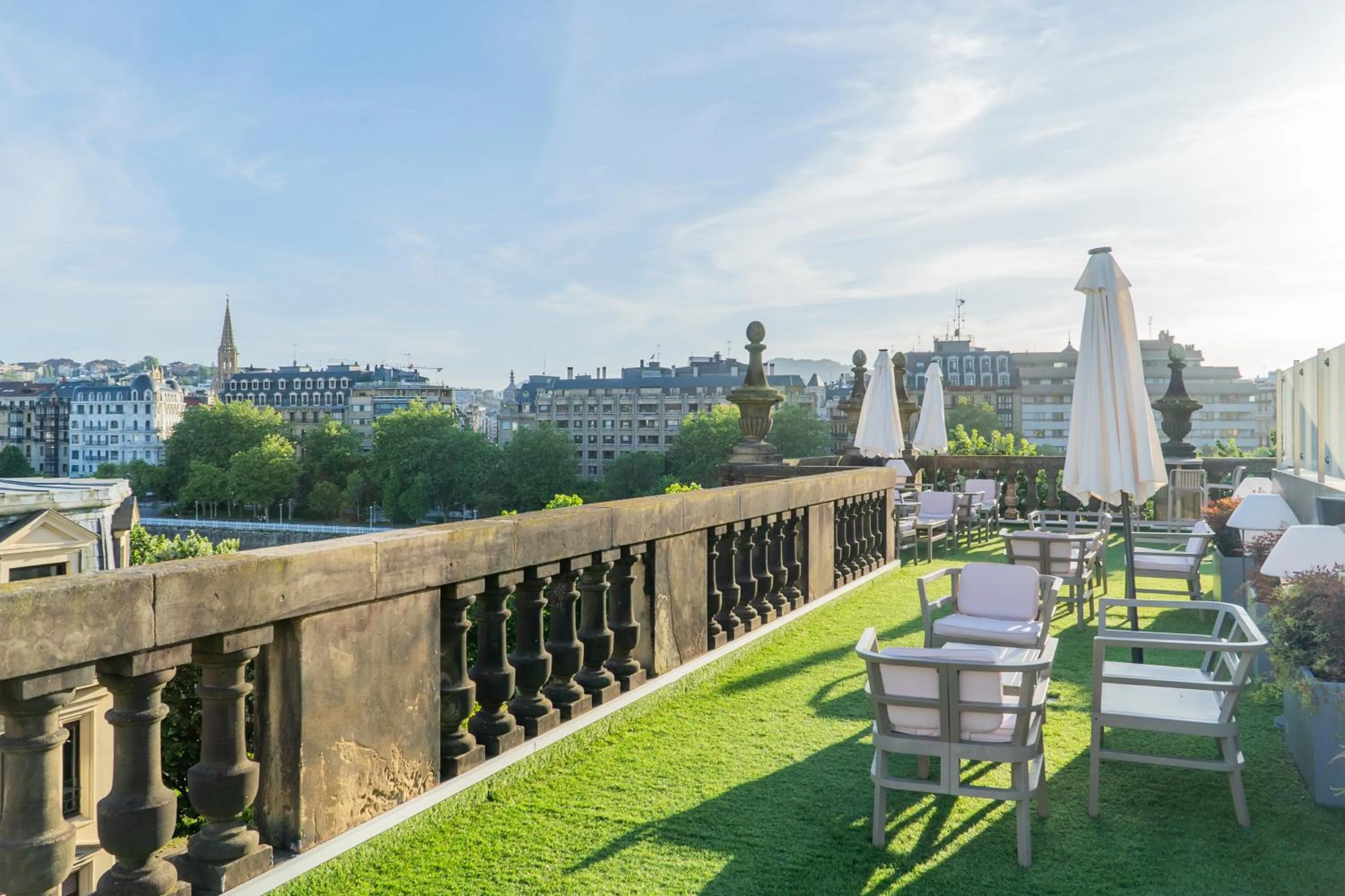 Balcony/Terrace in Abba San Sebastián Hotel