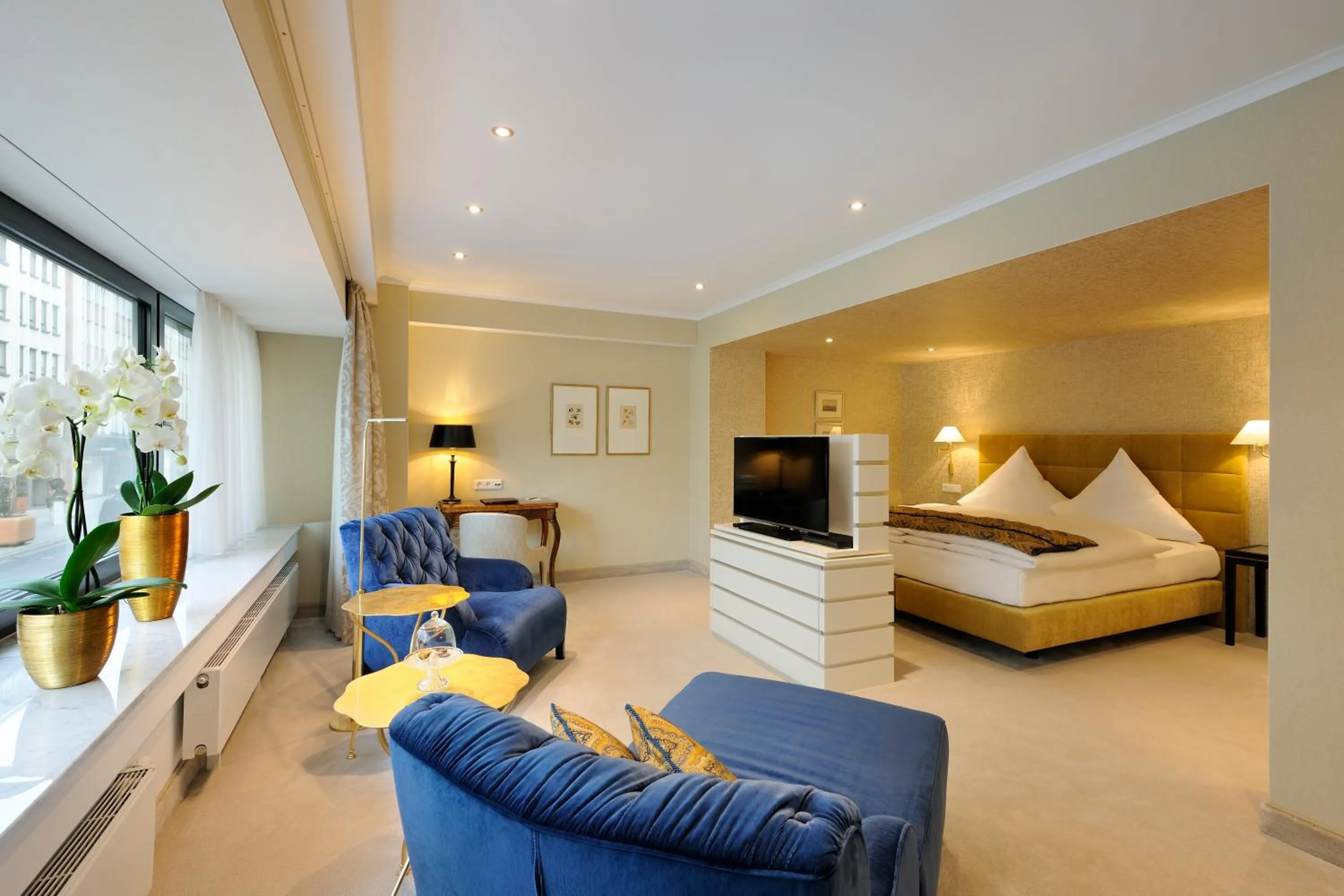 Bed in Kastens Hotel Luisenhof