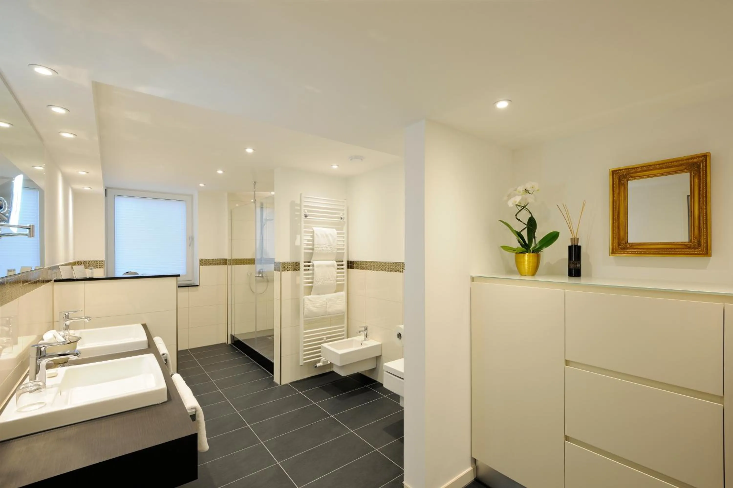 Toilet in Kastens Hotel Luisenhof