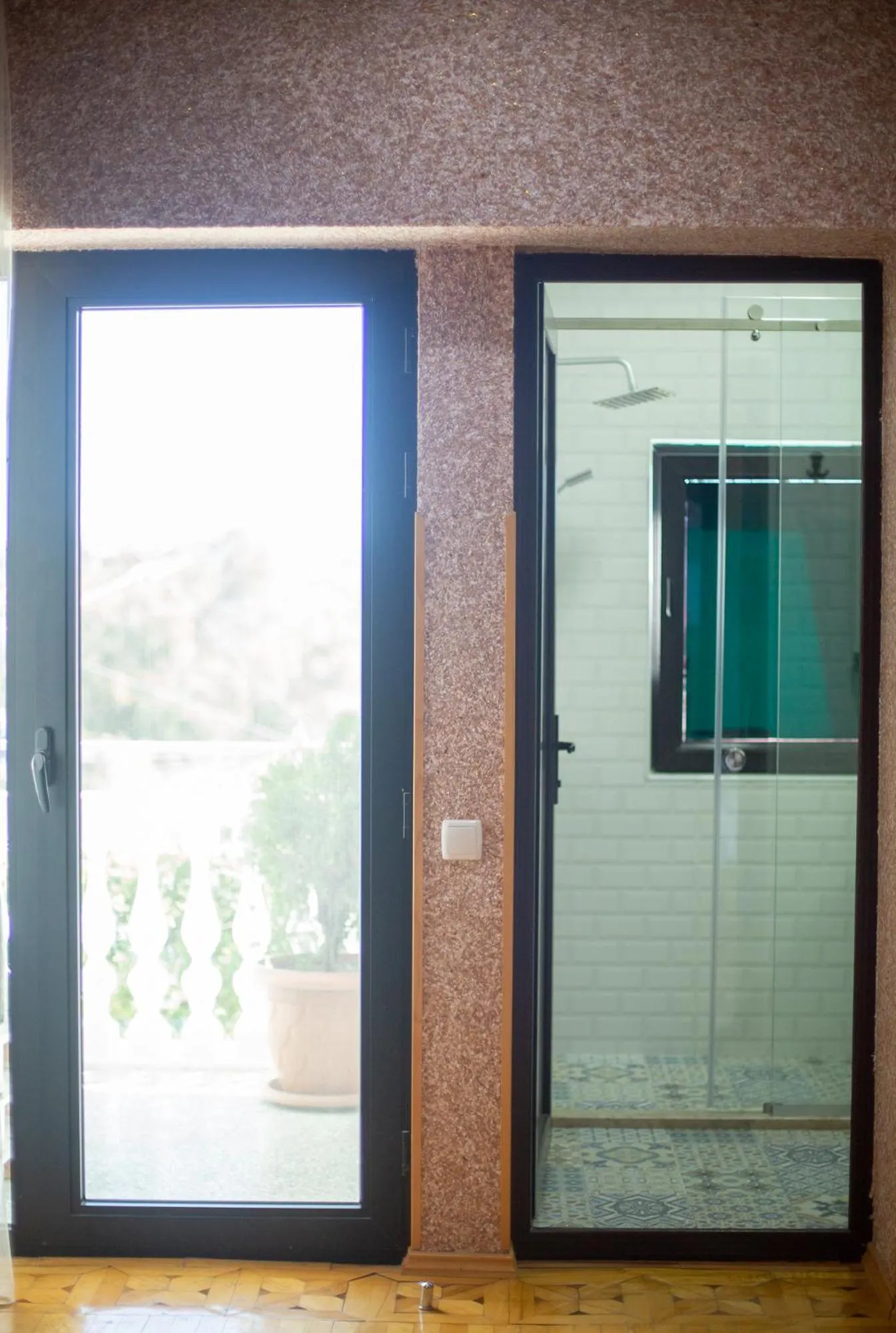 Bathroom in Hotel History