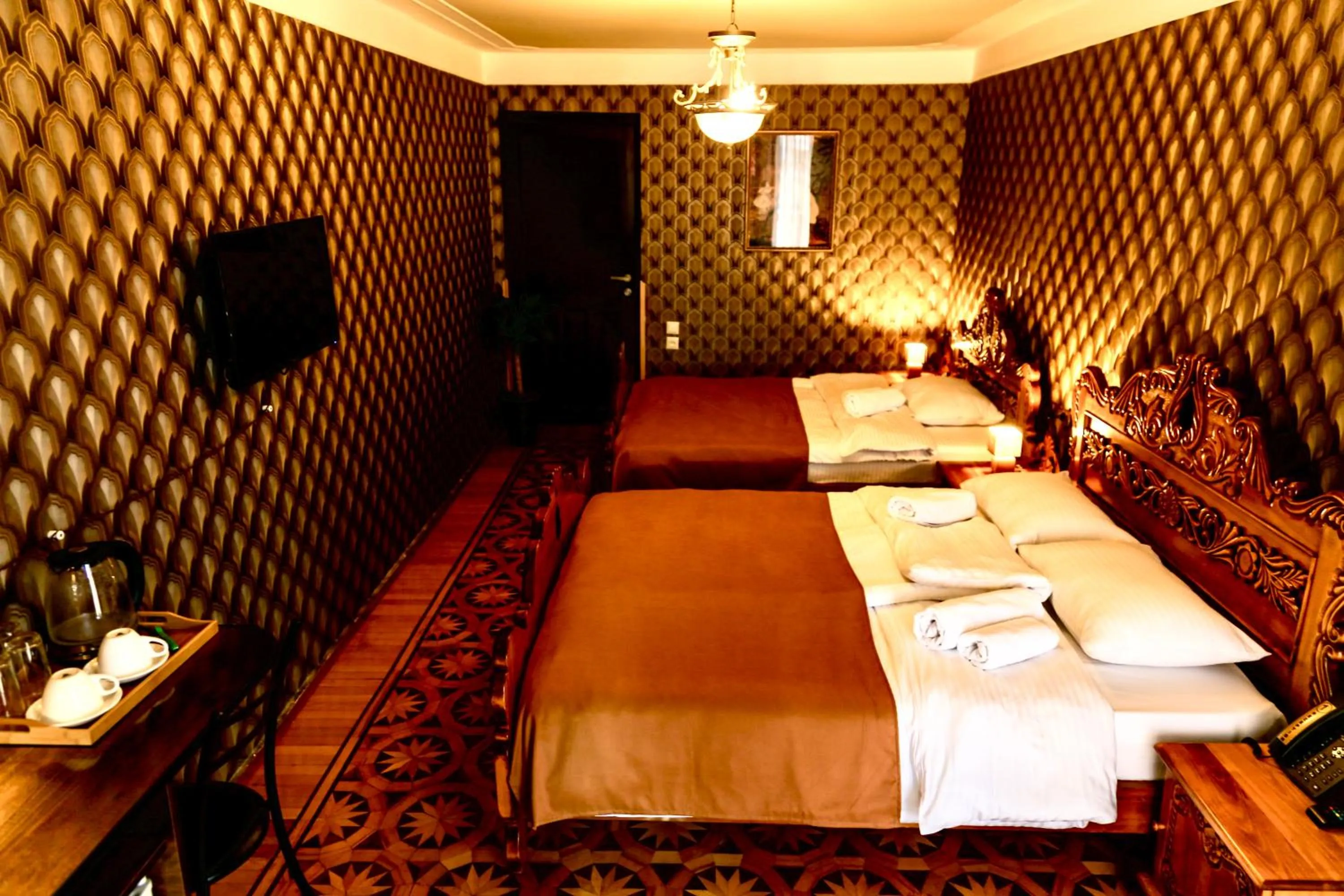 Photo of the whole room in Hotel History