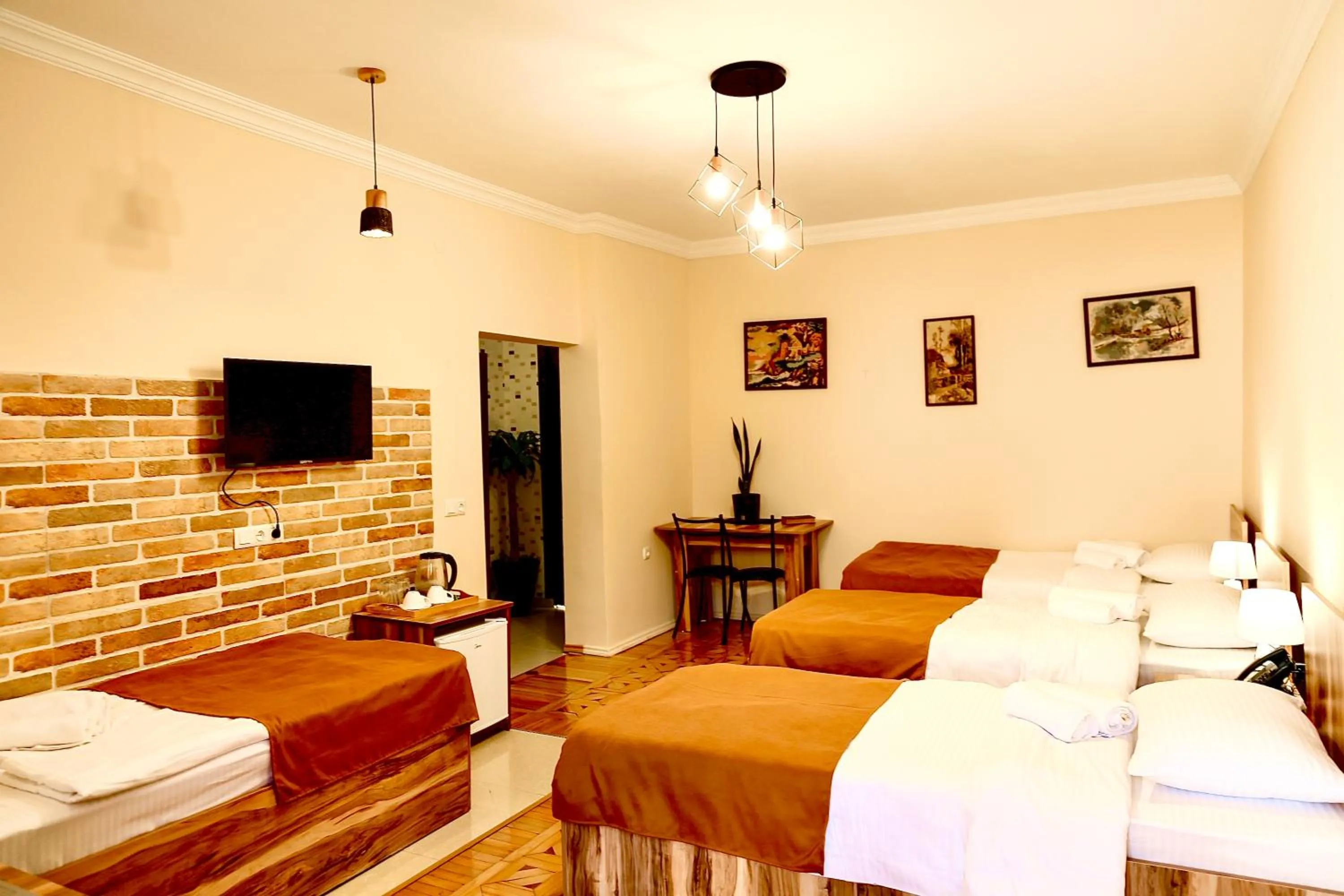 Photo of the whole room, Bed in Hotel History