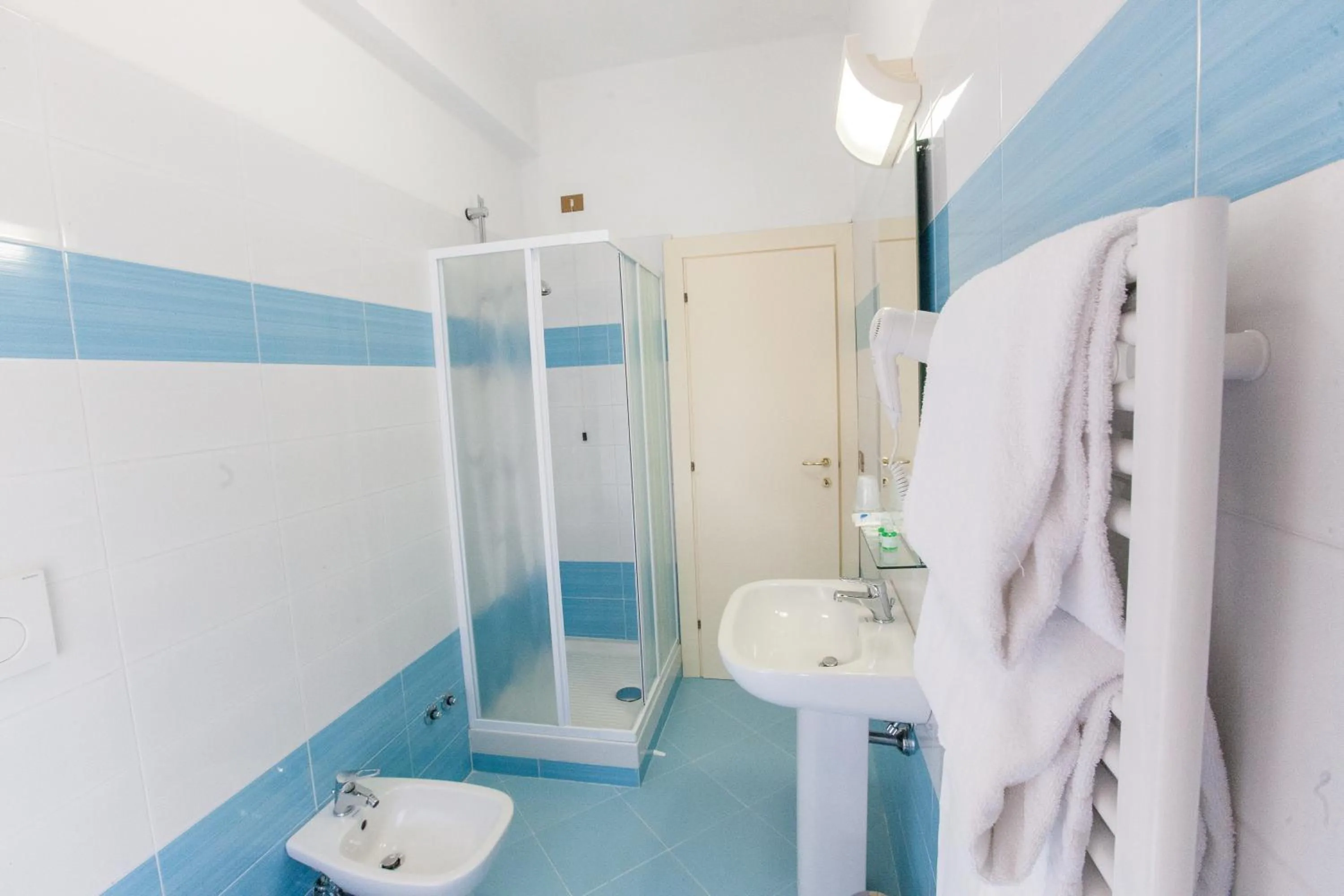 Shower in Villa Hotel Del Sole