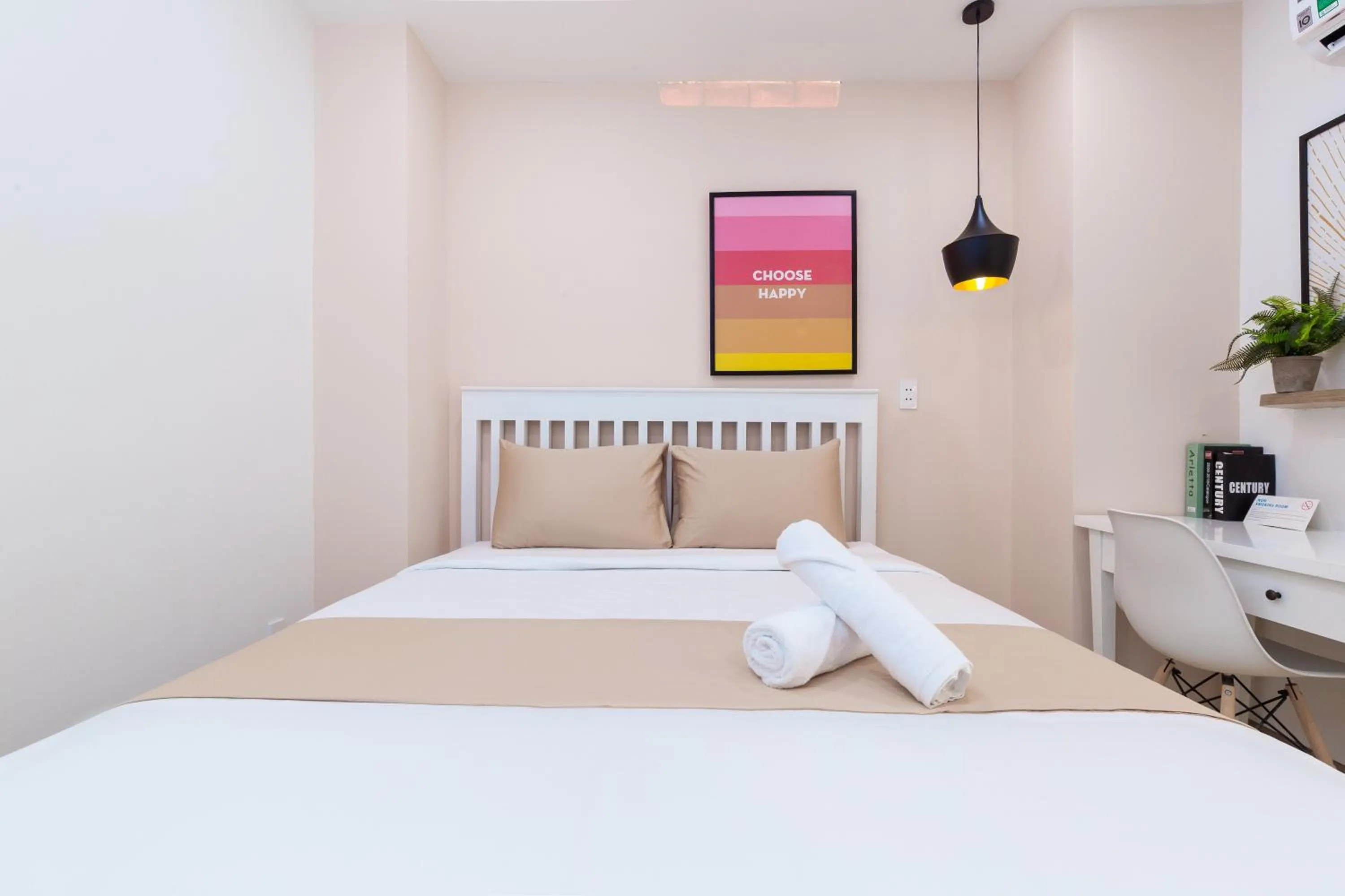 Bedroom, Bed in Cozrum Homes - Charming Corner