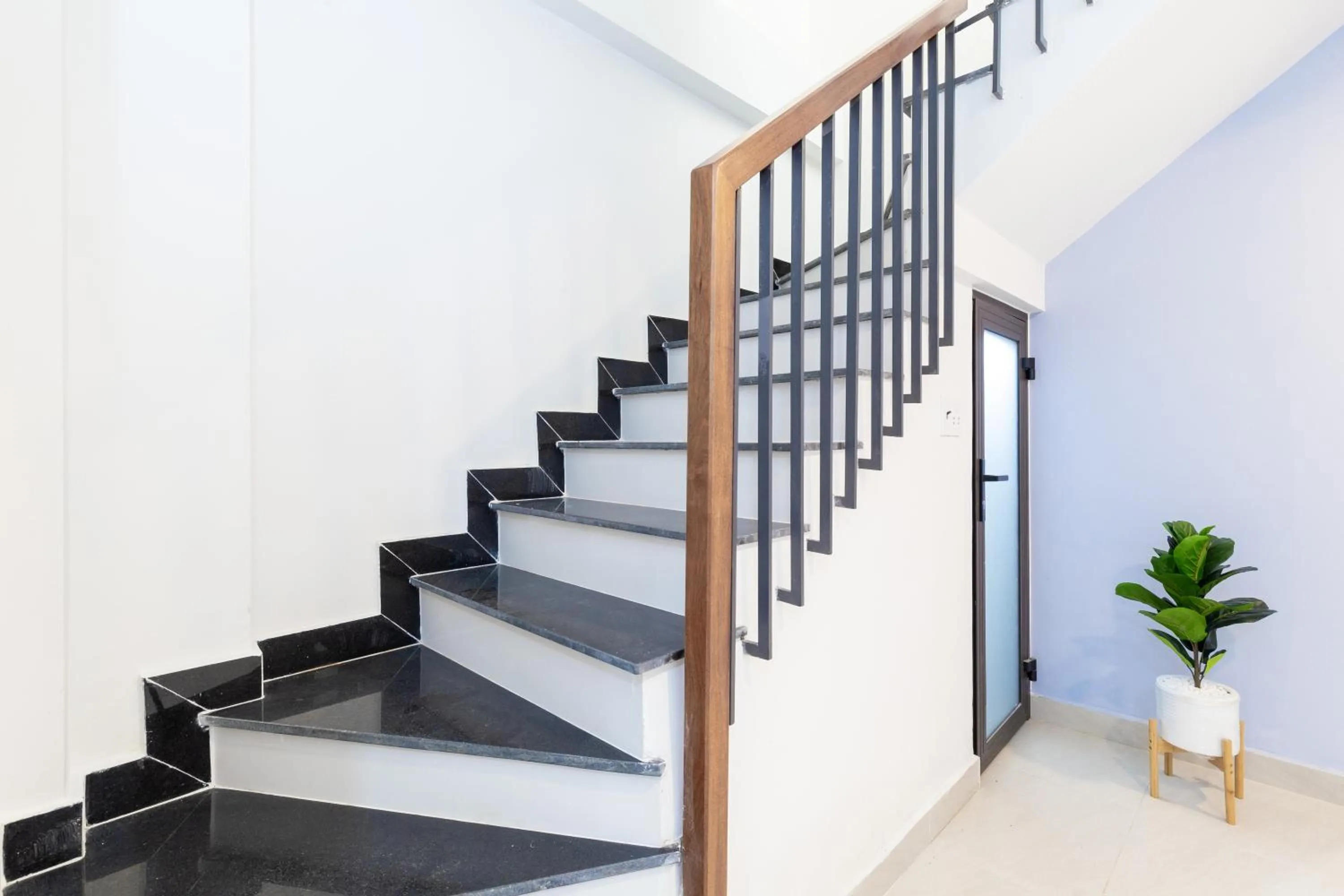 Property building in Cozrum Homes - Charming Corner