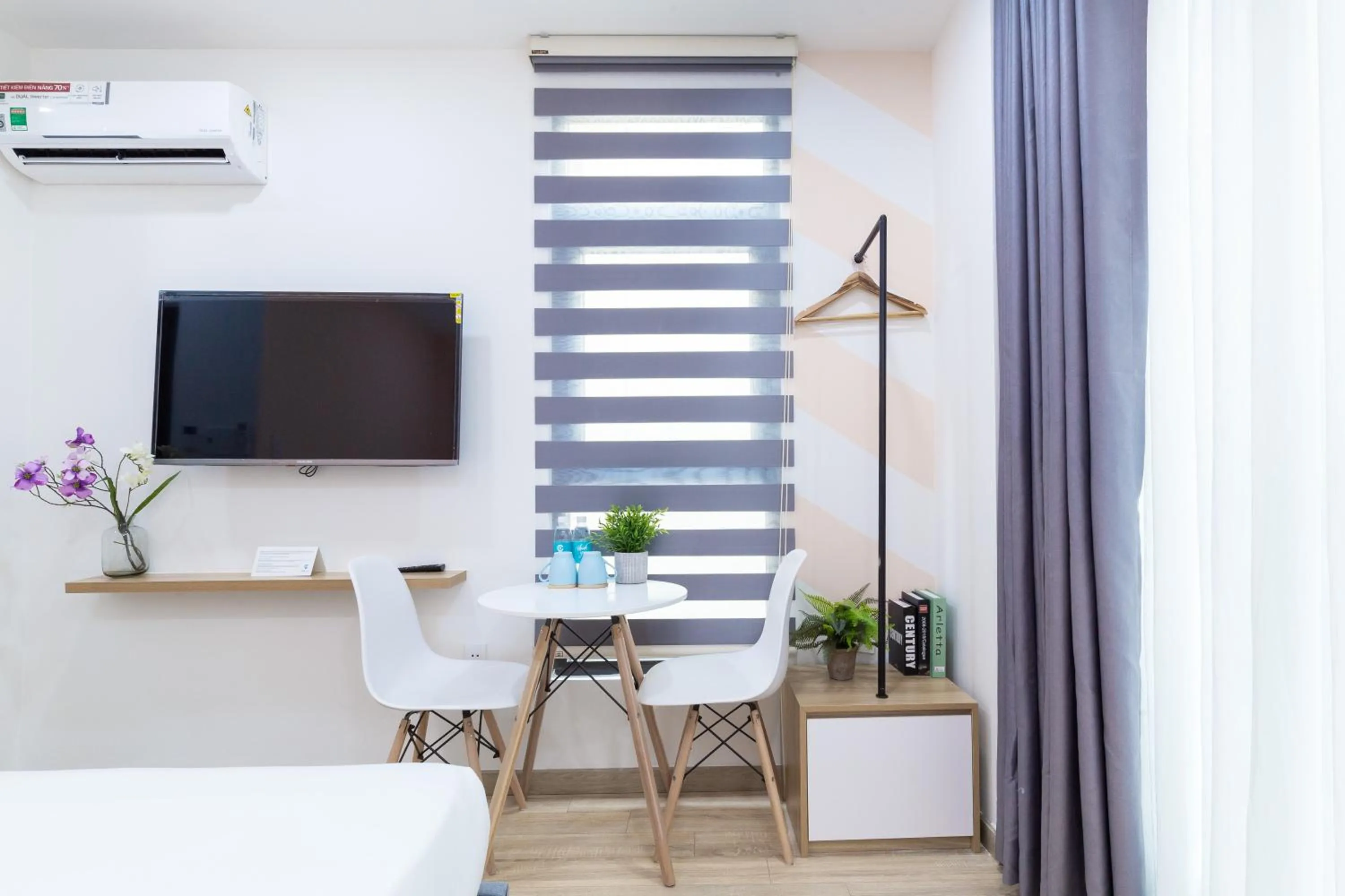 TV and multimedia in Cozrum Homes - Charming Corner