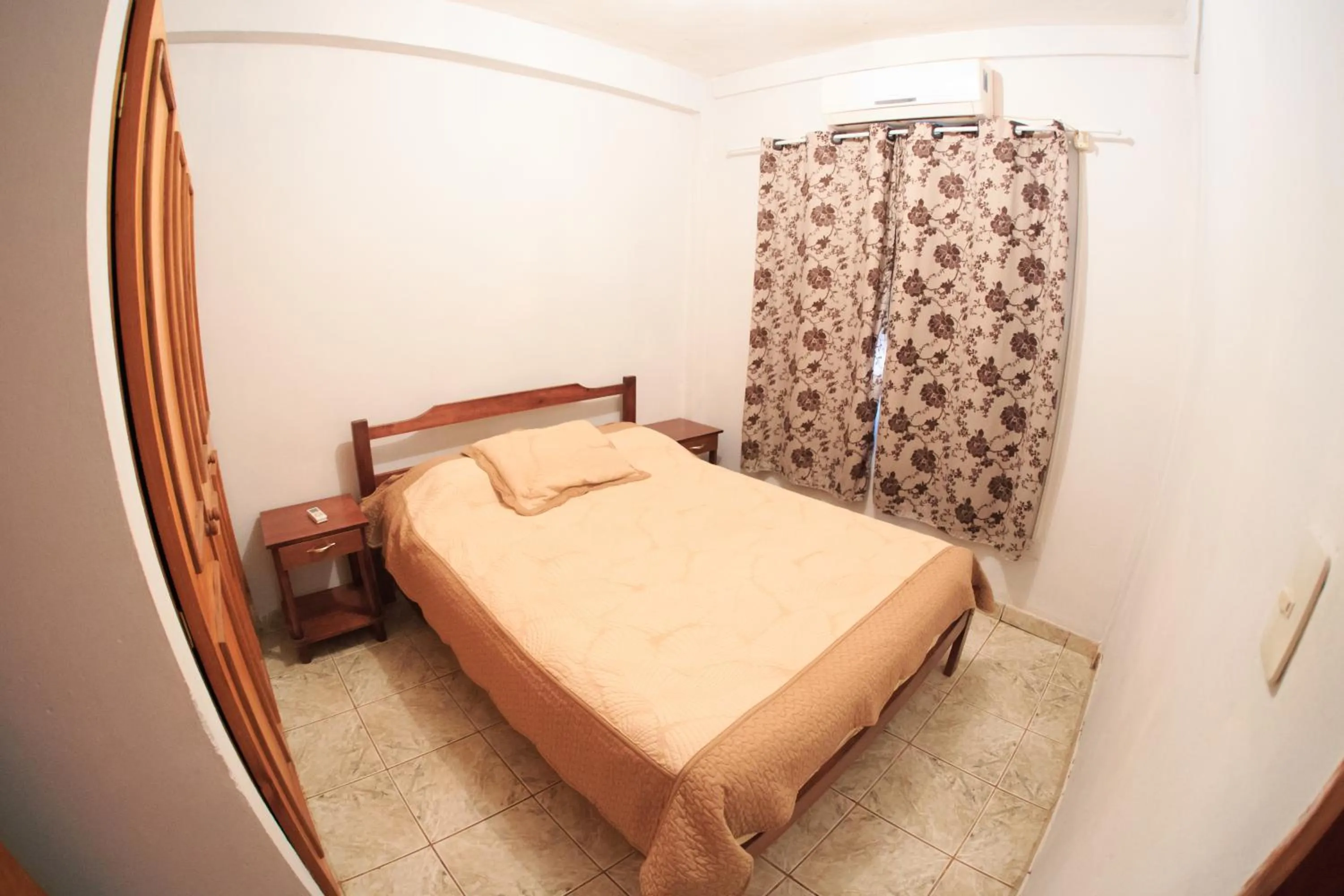 Photo of the whole room, Bed in Lo de Carmen Apart