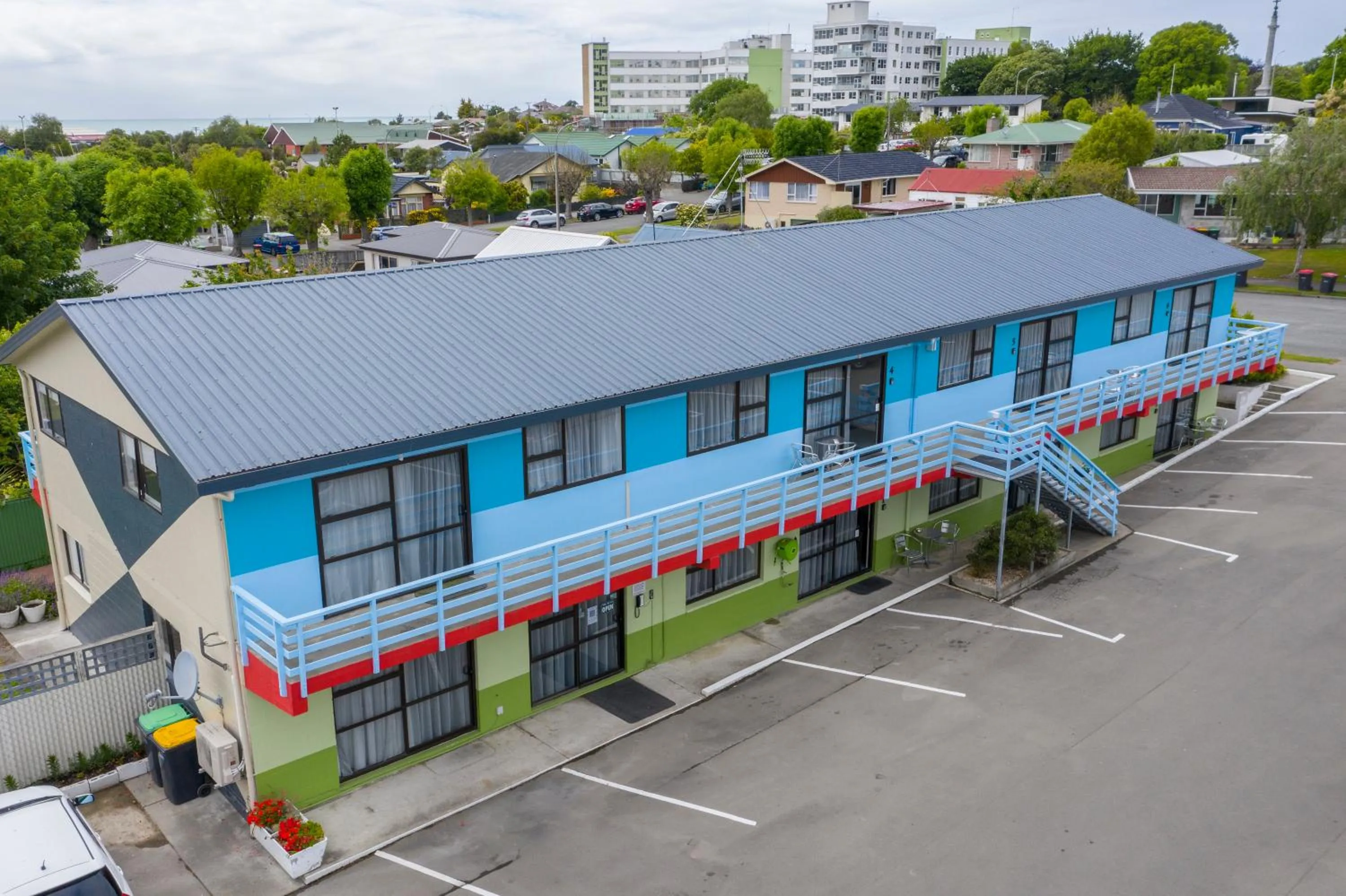 Property building in Fitzgerald on King