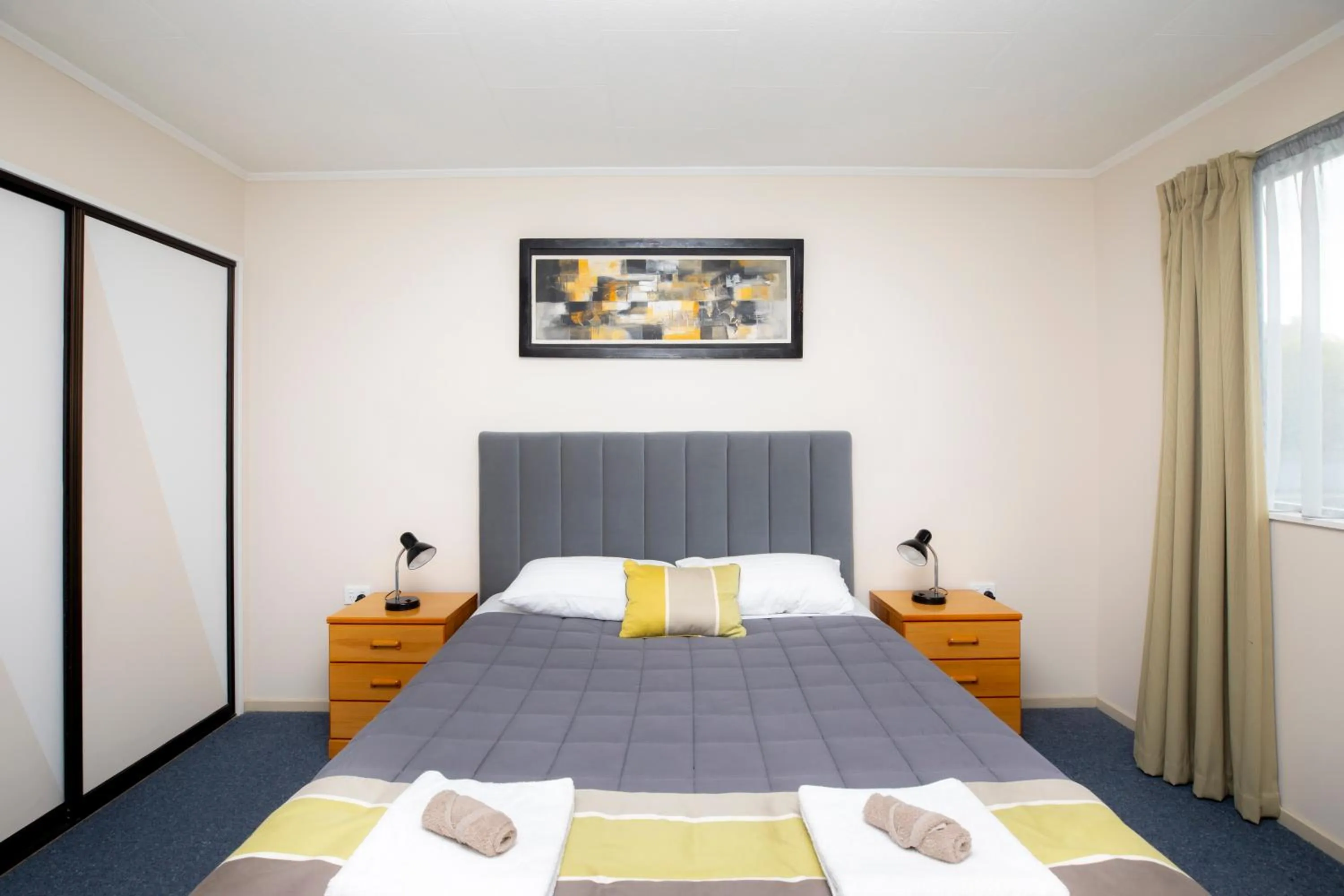 Bed in Fitzgerald on King