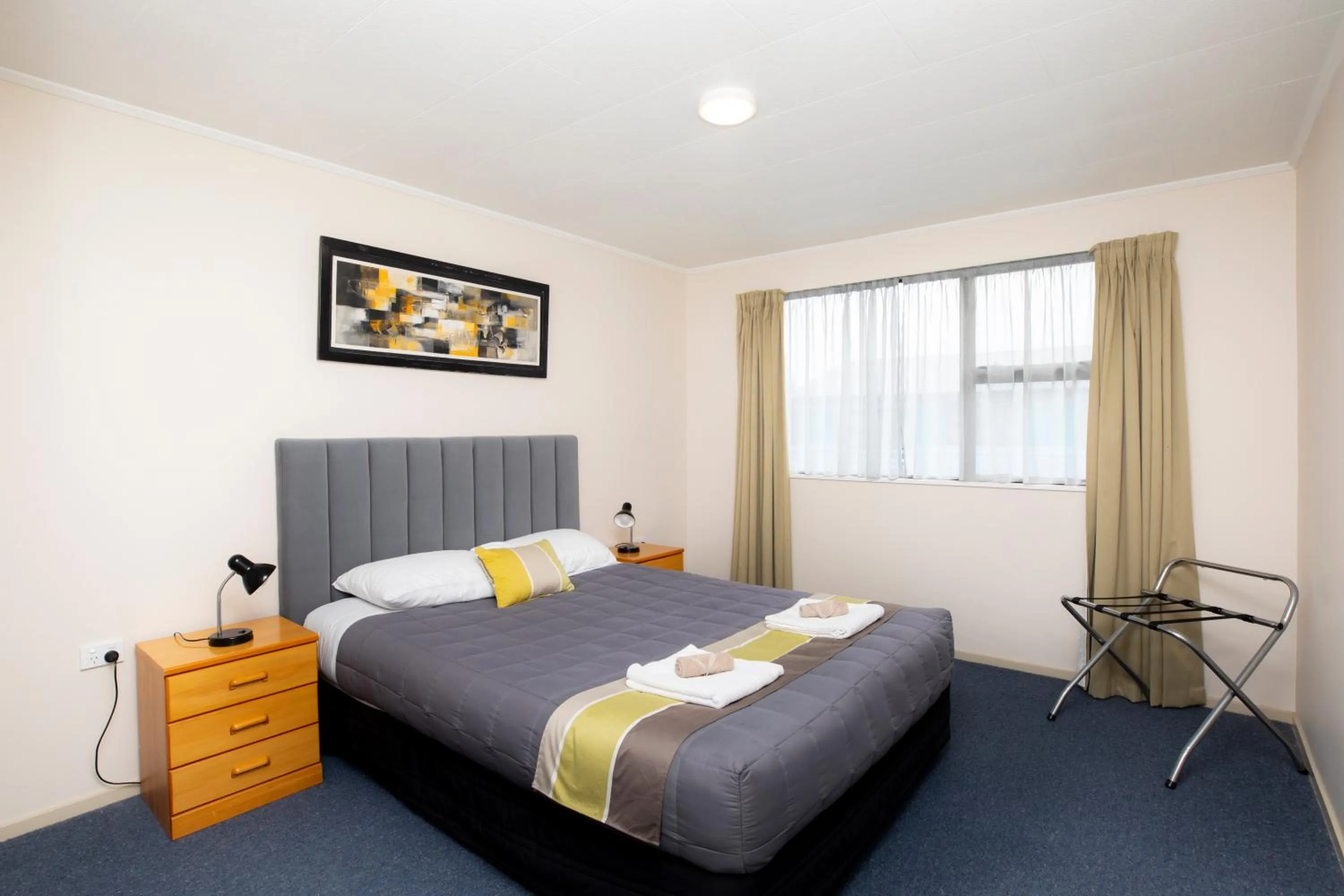 Bed in Fitzgerald on King