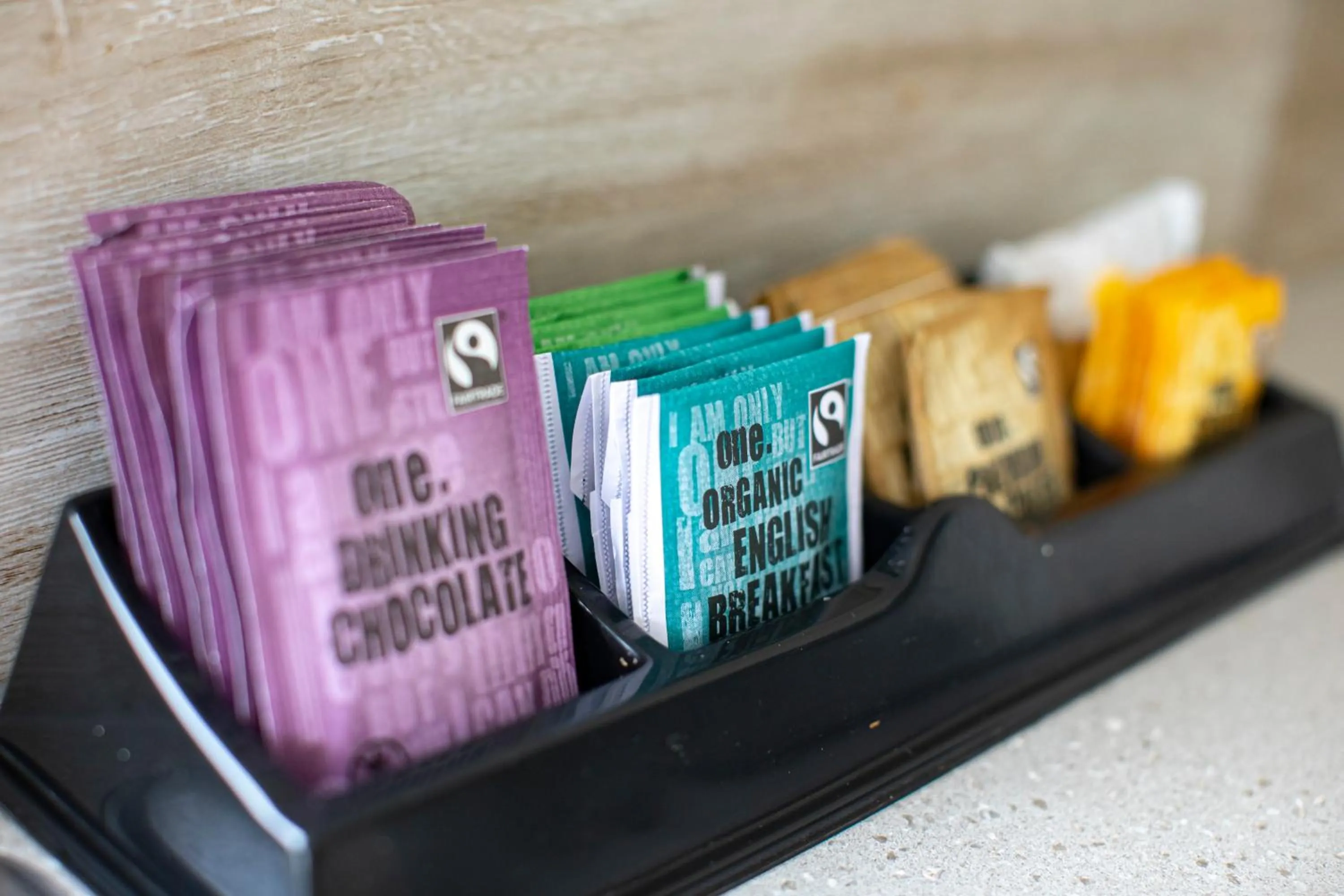 Coffee/tea facilities in Fitzgerald on King