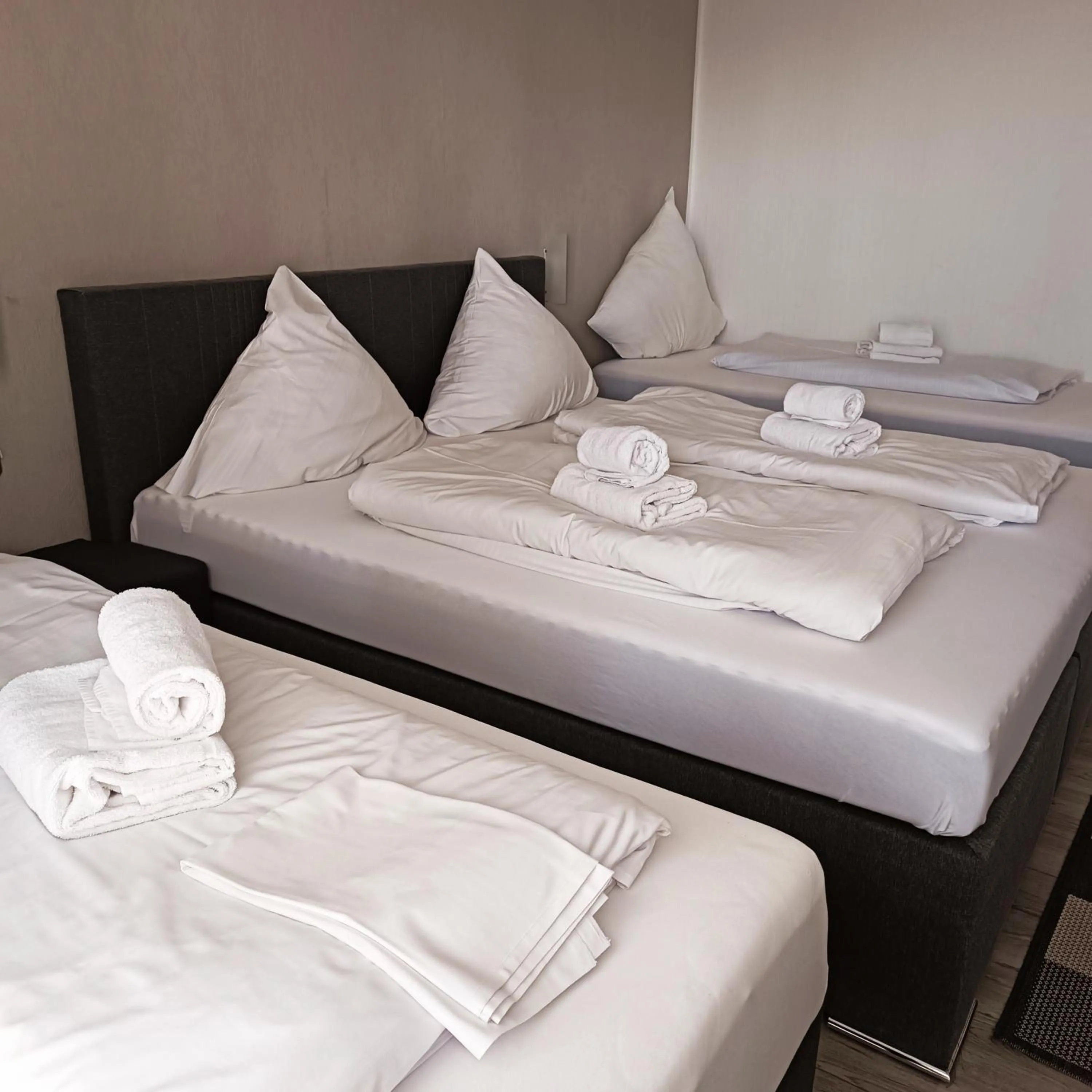 Bedroom, Bed in Hotel Hasselberg