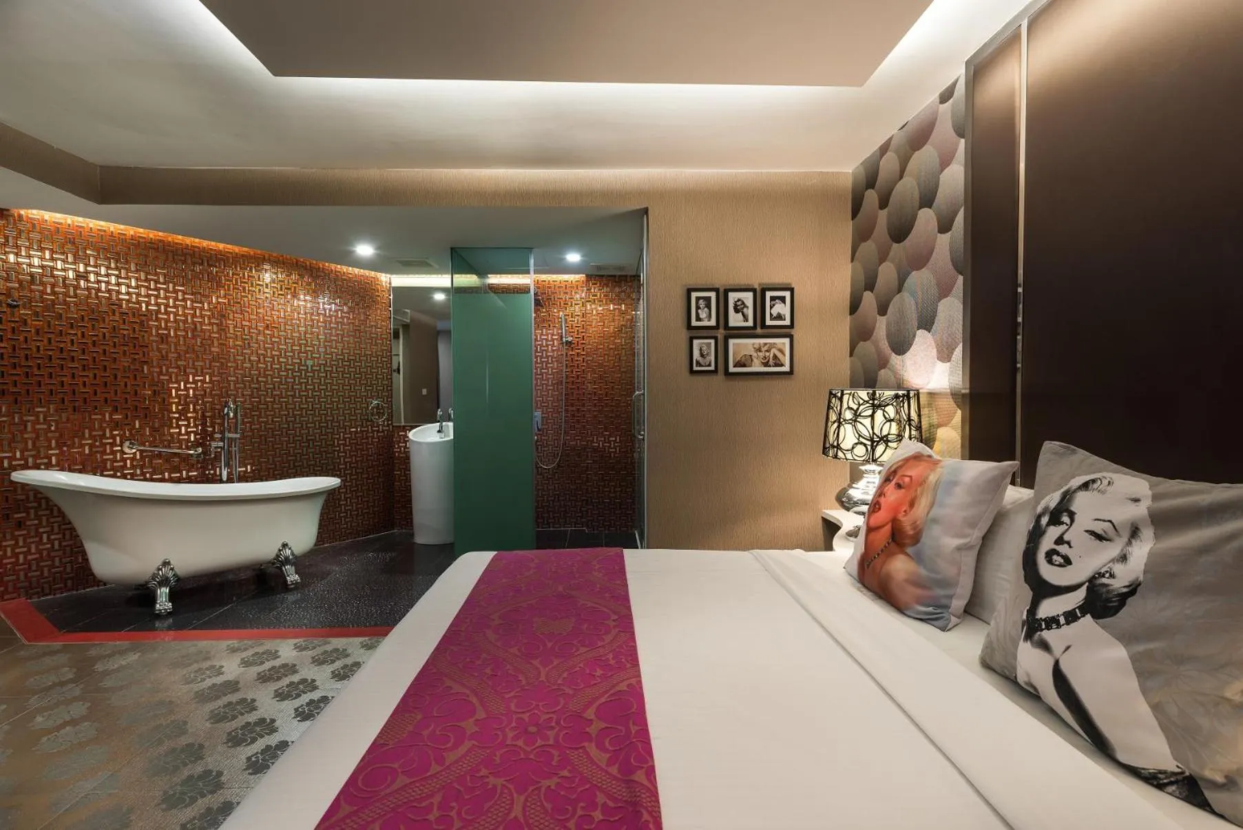 Bedroom, Bed in Kingston Hotel 3 - Kuala Lumpur